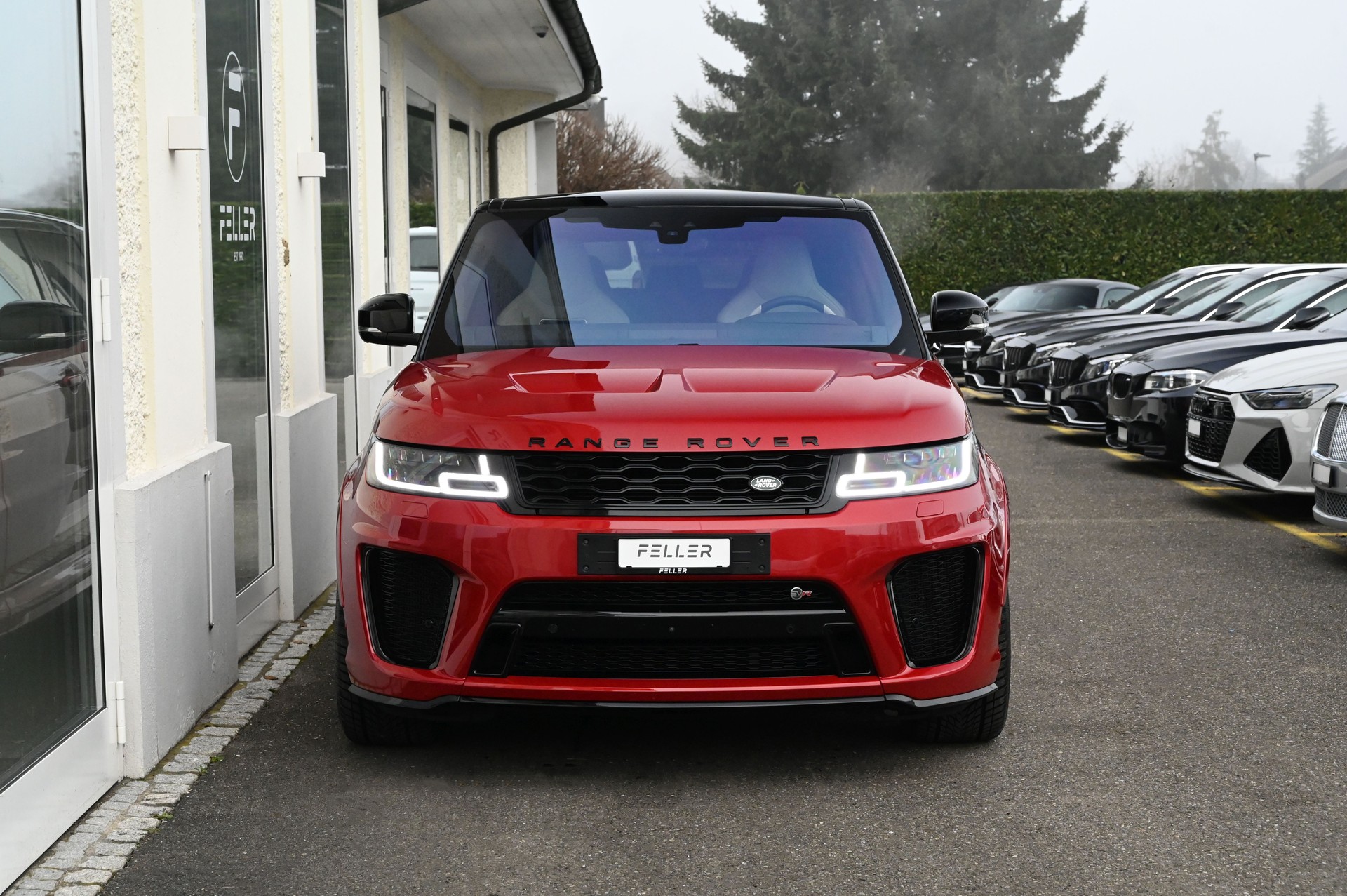 LAND ROVER Range Rover Sport 5.0 V8 S/C SVR Automatic Firenze Red-image-2