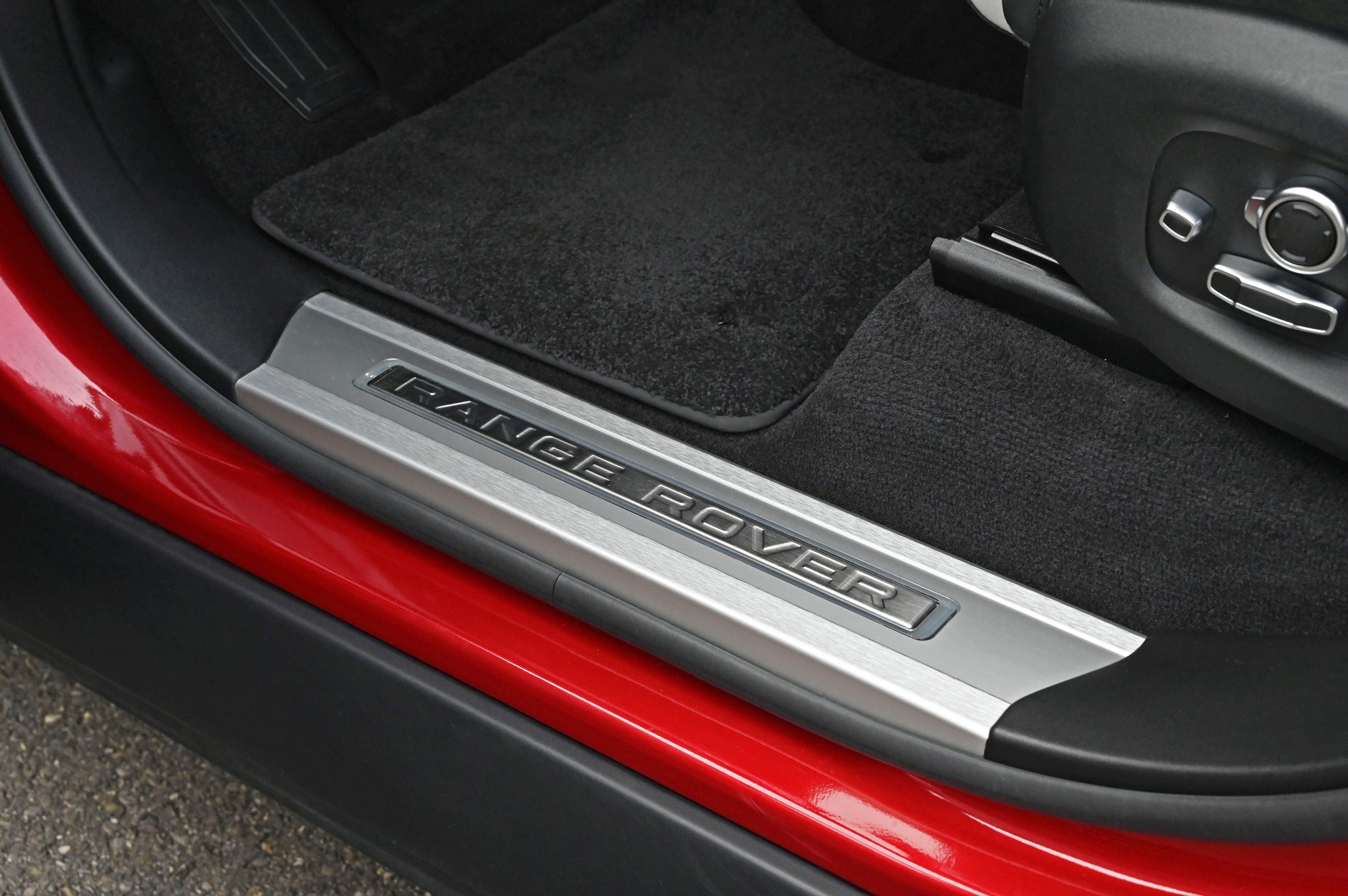 LAND ROVER Range Rover Sport 5.0 V8 S/C SVR Automatic Firenze Red-image-22