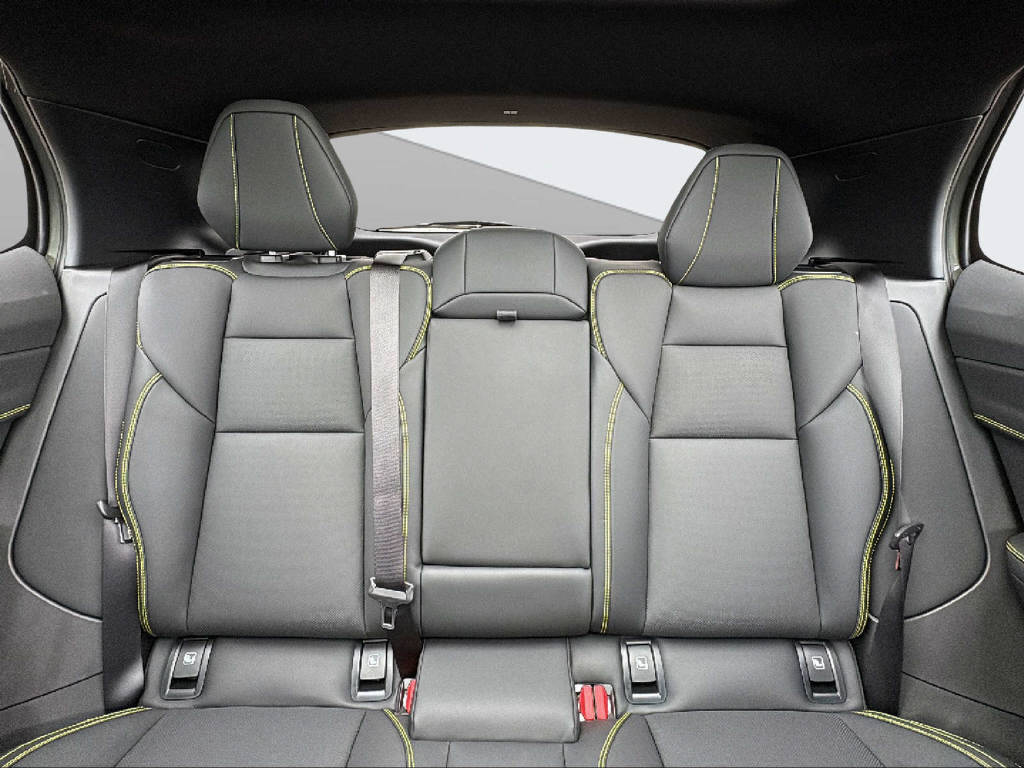 LYNK & CO 01 1.5 PHEV More-image-20