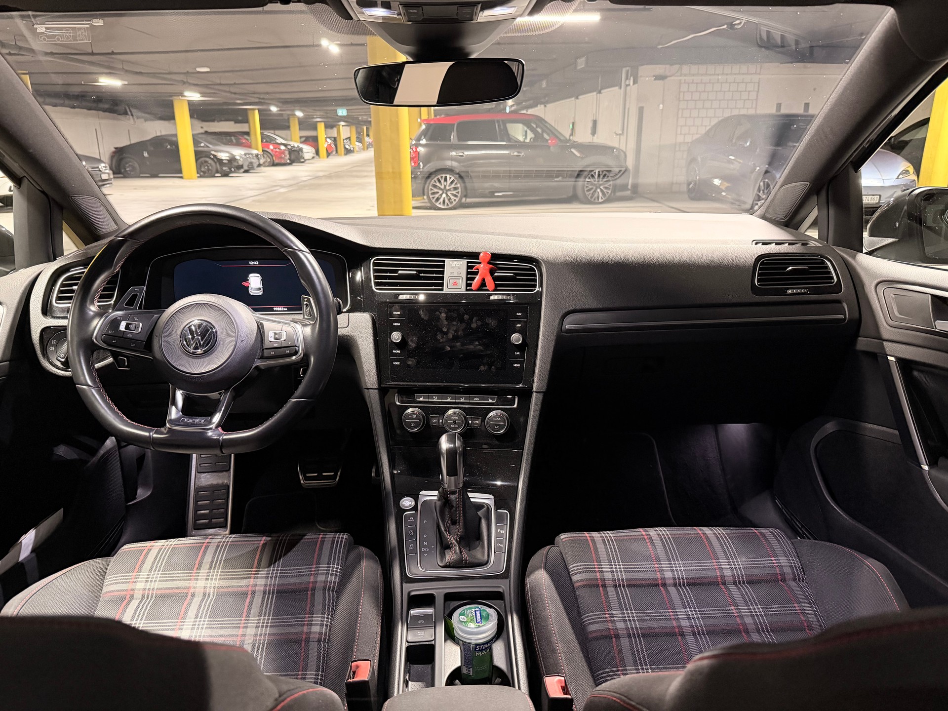 VW 2.0 TSI GTI Performance DSG-image-5