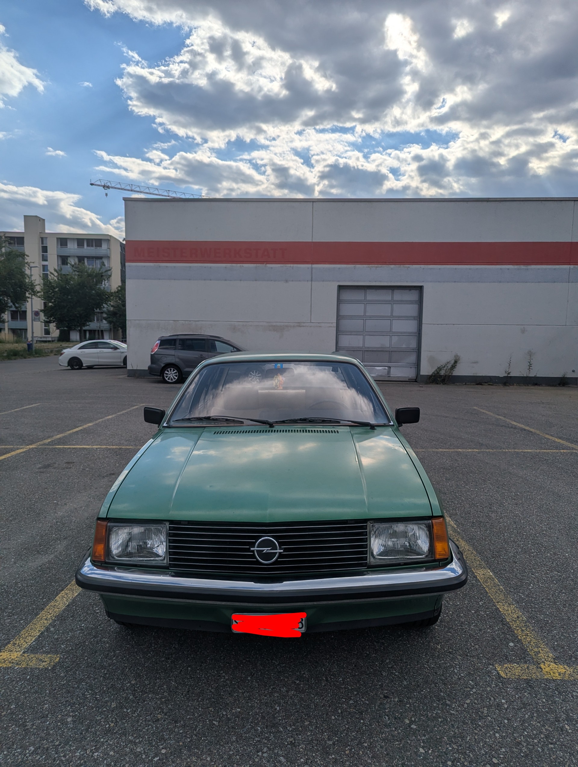 OPEL E 2.0 S-image-0