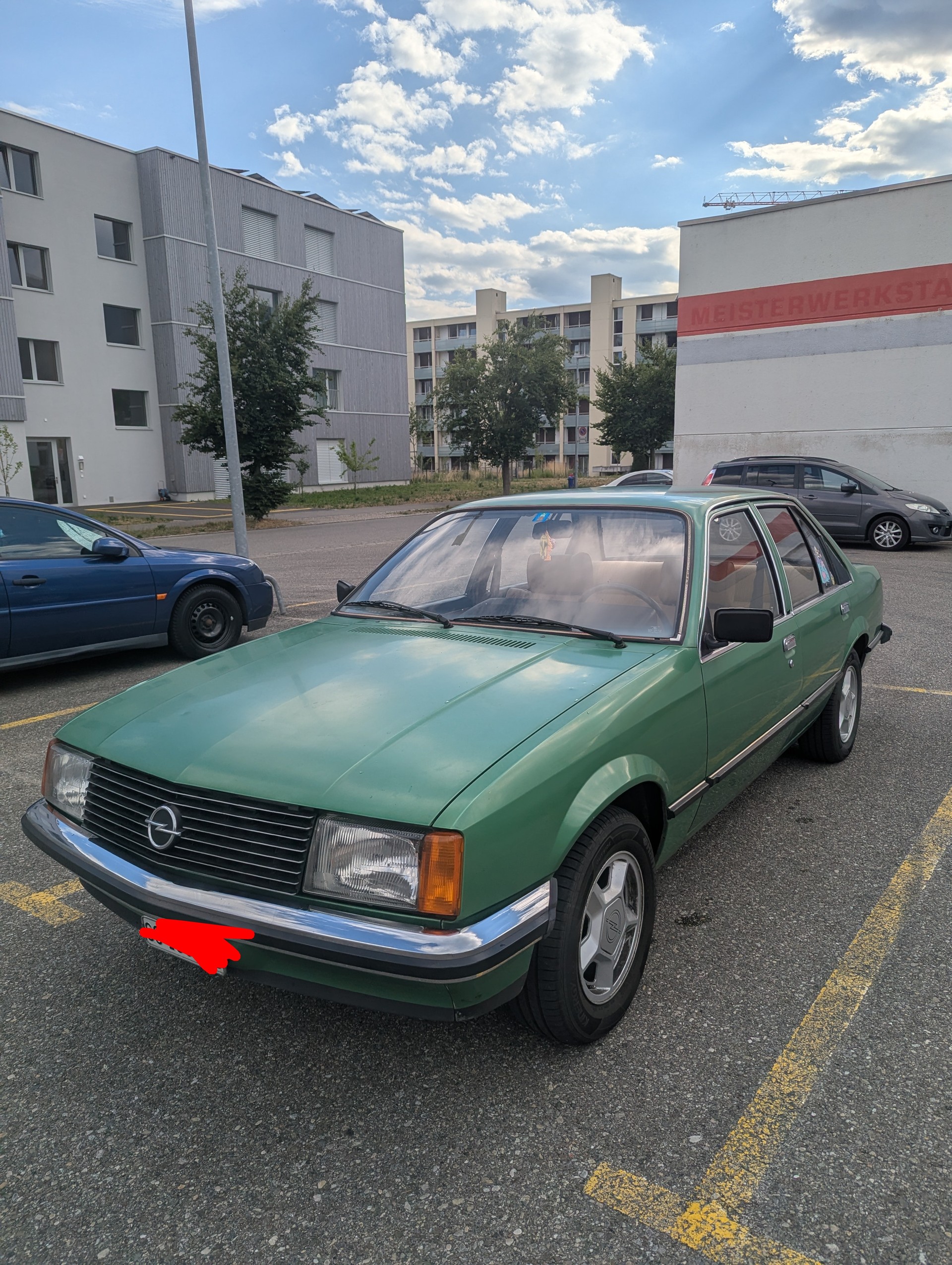 OPEL E 2.0 S-image-1