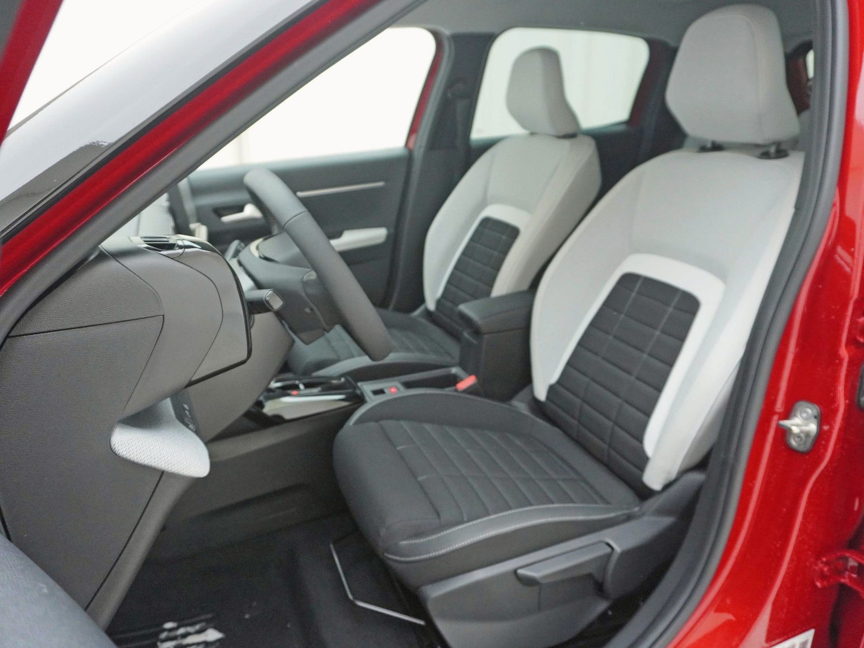 CITROEN C3 1.2 Hybrid Max-image-6