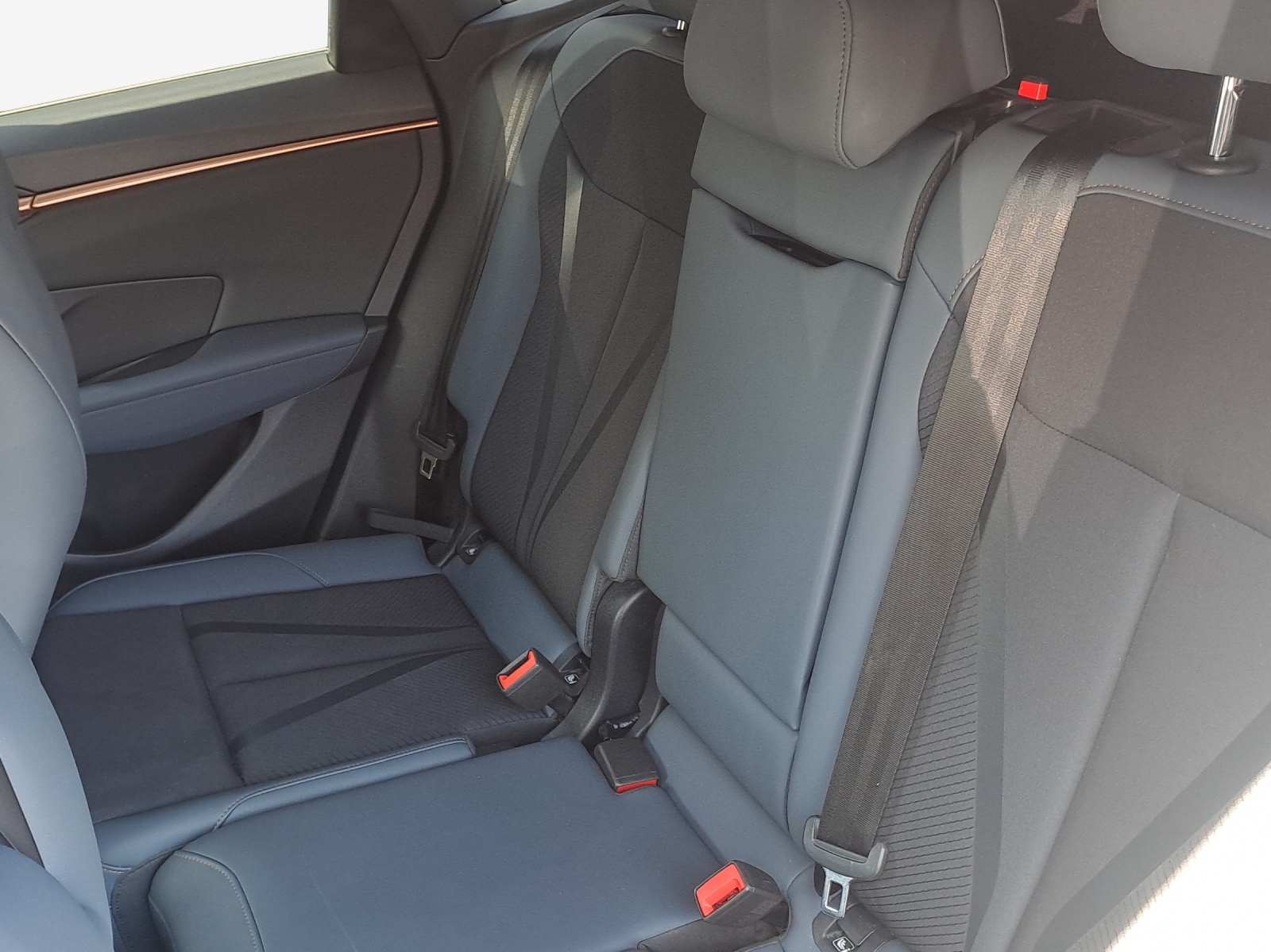 CUPRA Terramar 2.0 TSI DSG 4Drive VZ-image-11
