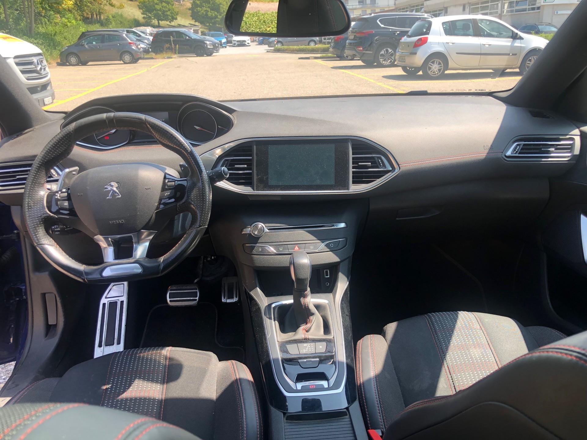 PEUGEOT 308 SW 1.2 THP GT Line Automatic-image-7