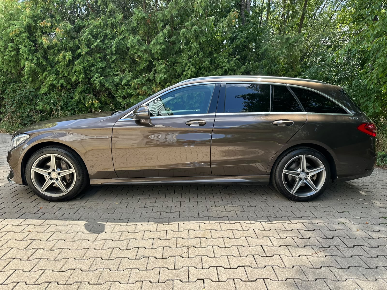 MERCEDES-BENZ C 220 BlueTEC Swiss Star AMG Line 7G-Tronic-image-1