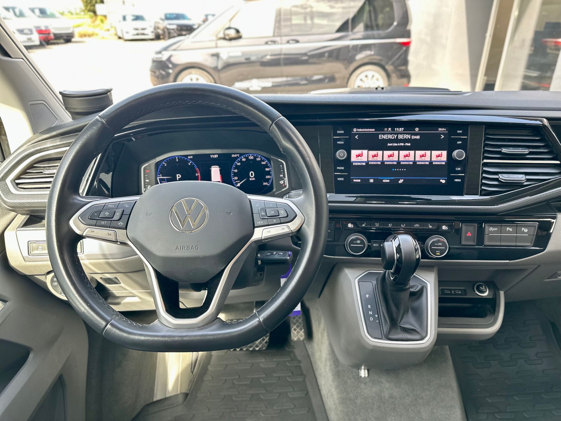 VW T6.1 California 2.0 TDI Ocean 4Motion DSG-image-6