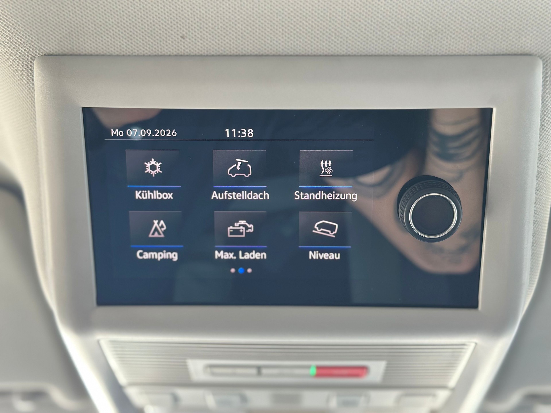 VW T6.1 California 2.0 TDI Ocean 4Motion DSG-image-12