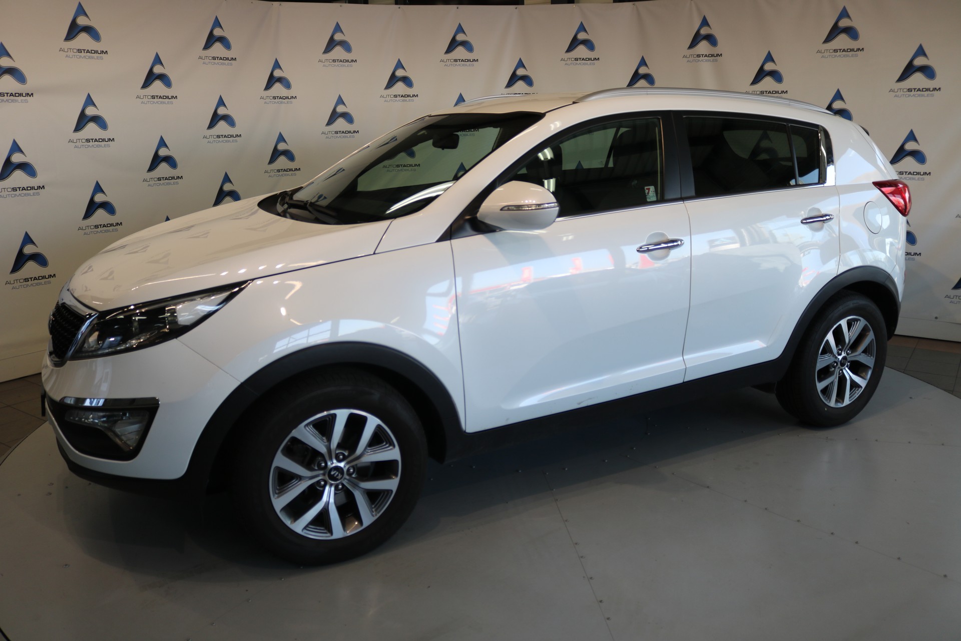 KIA Sportage 1.6 GDi Swiss Eco Edition 2WD-image-12