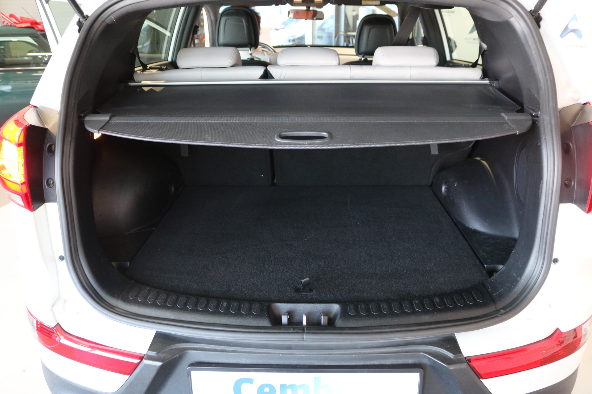 KIA Sportage 1.6 GDi Swiss Eco Edition 2WD-image-39