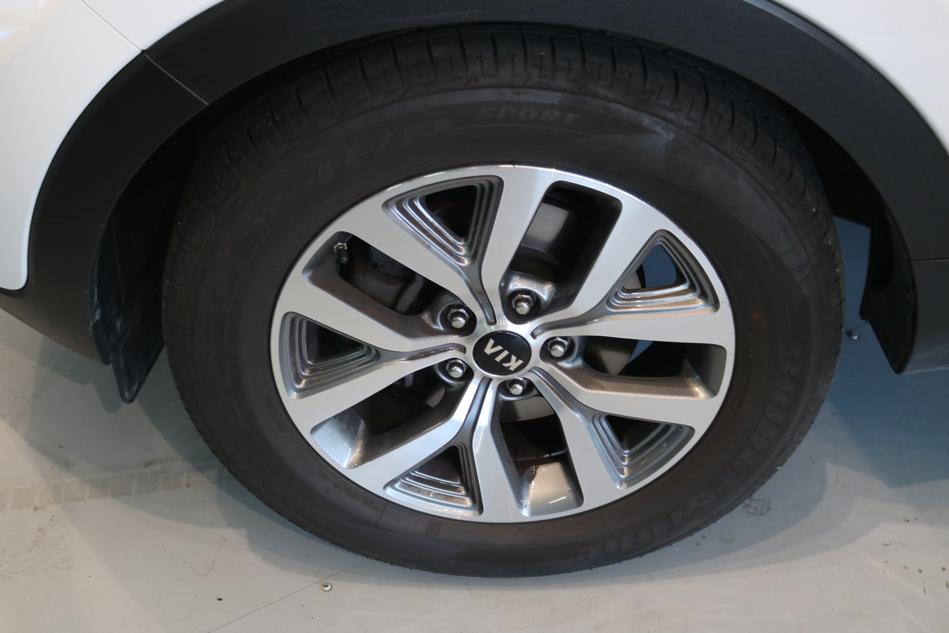 KIA Sportage 1.6 GDi Swiss Eco Edition 2WD-image-37