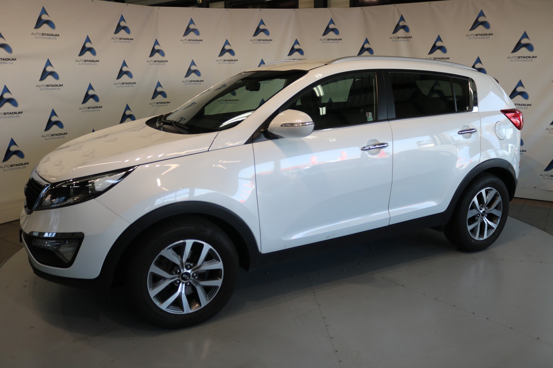 KIA Sportage 1.6 GDi Swiss Eco Edition 2WD-image-13