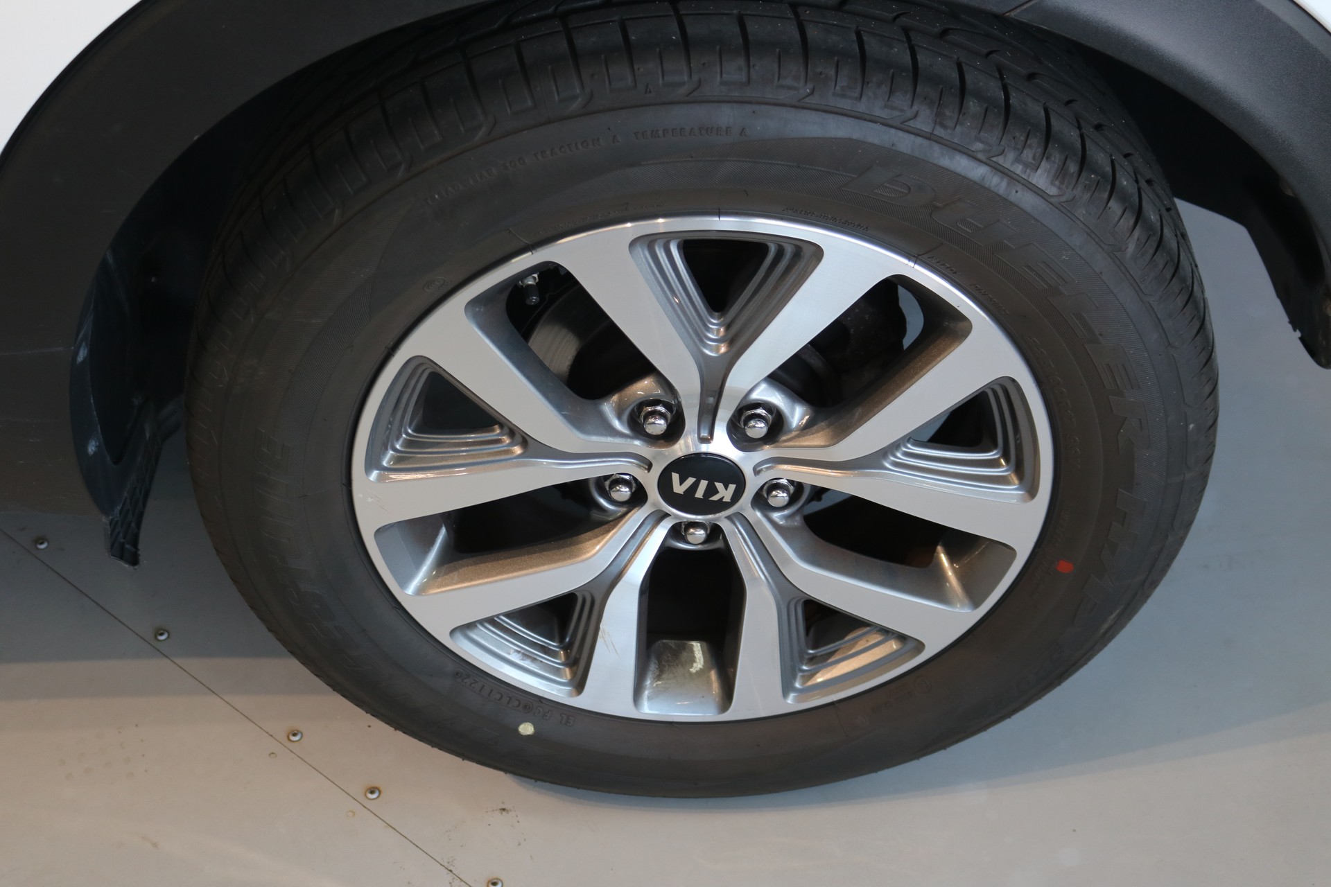 KIA Sportage 1.6 GDi Swiss Eco Edition 2WD-image-38