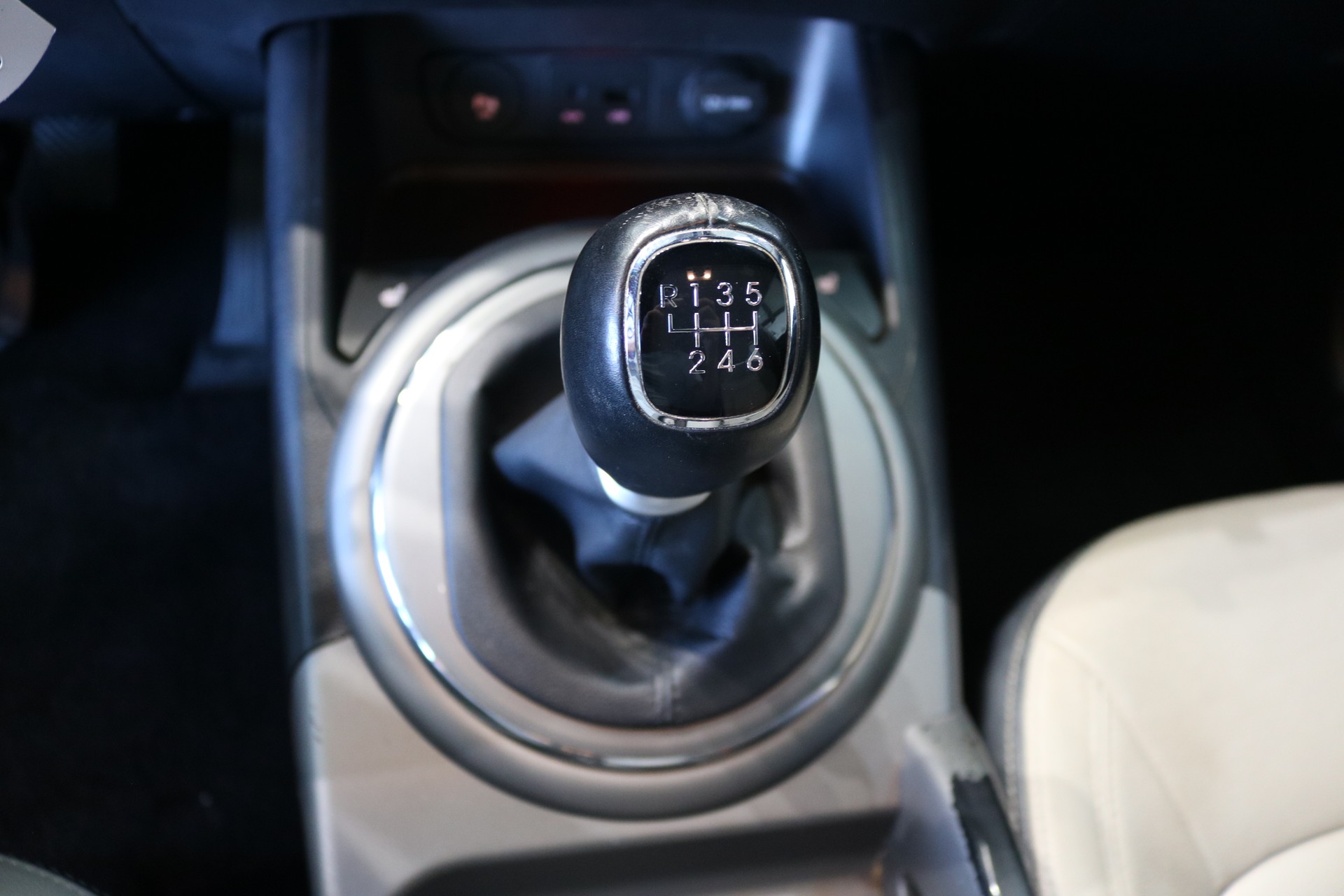 KIA Sportage 1.6 GDi Swiss Eco Edition 2WD-image-32