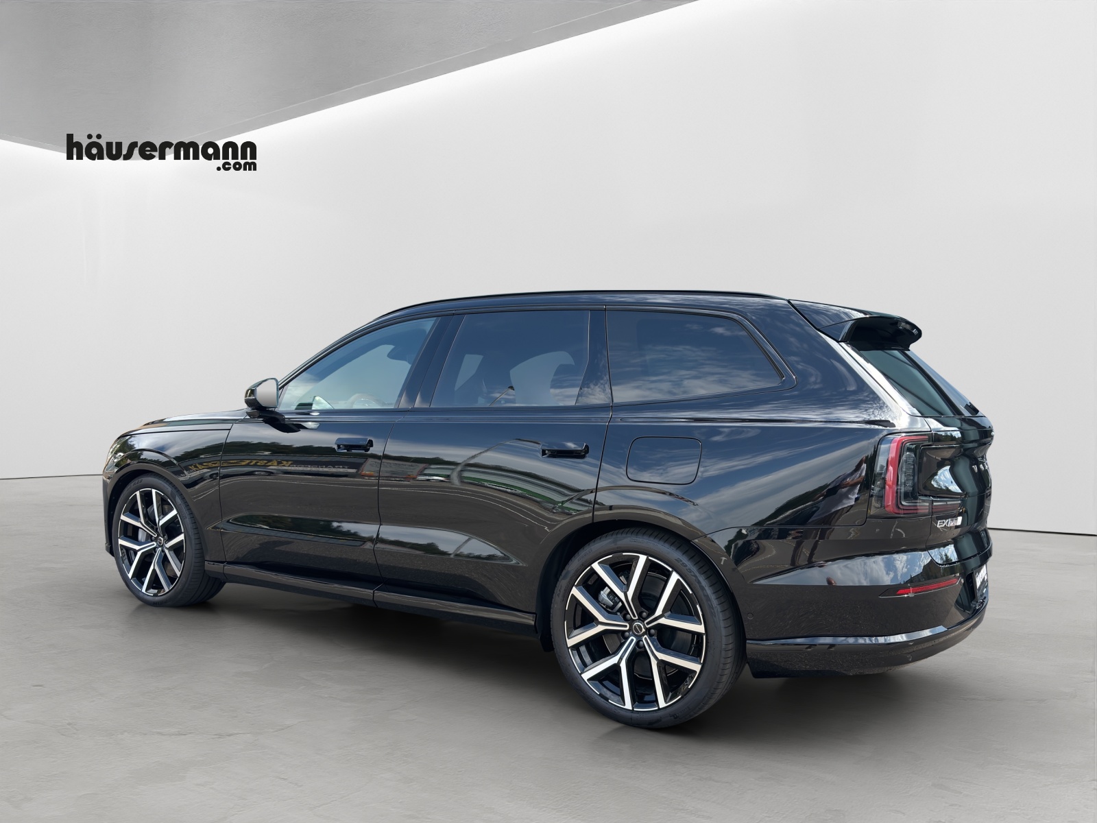 VOLVO EX90 Twin Performance Ultra AWD-image-2