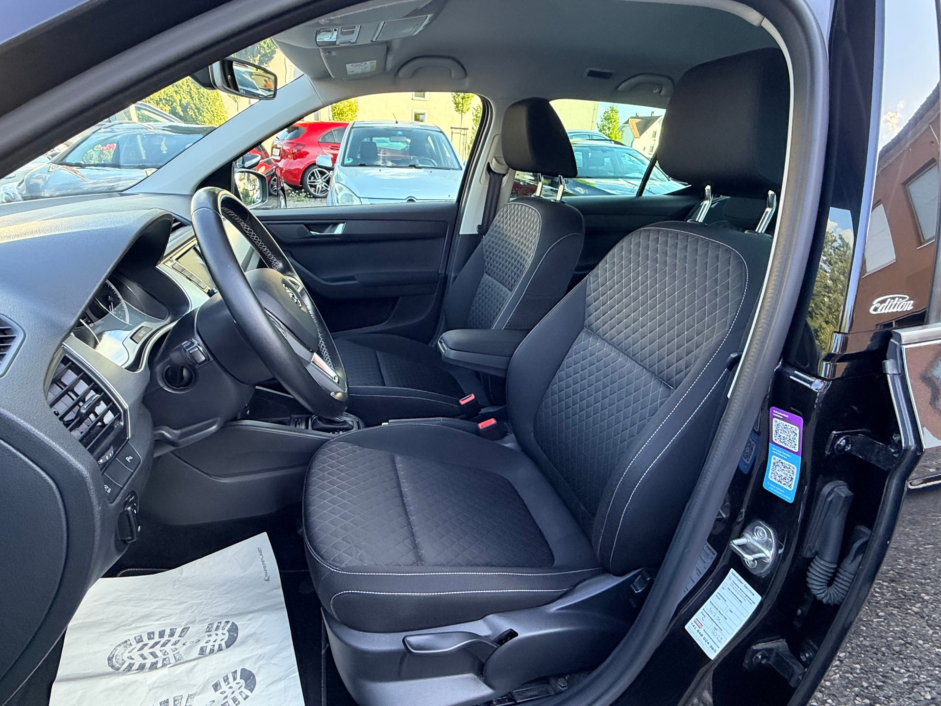 SKODA Fabia 1.4 TDI Swiss Edition DSG-image-12