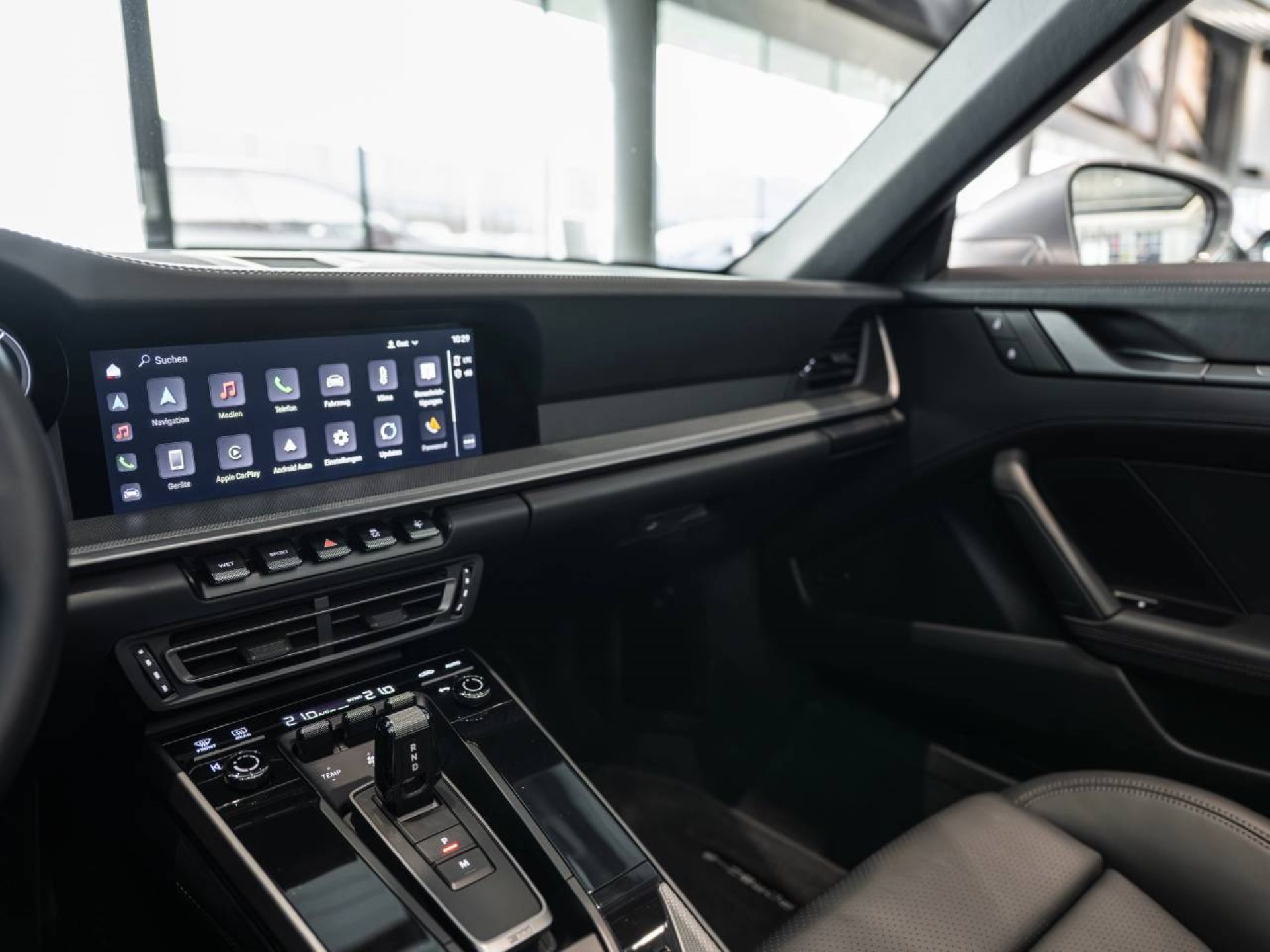PORSCHE 911 Carrera S Cabriolet-image-23