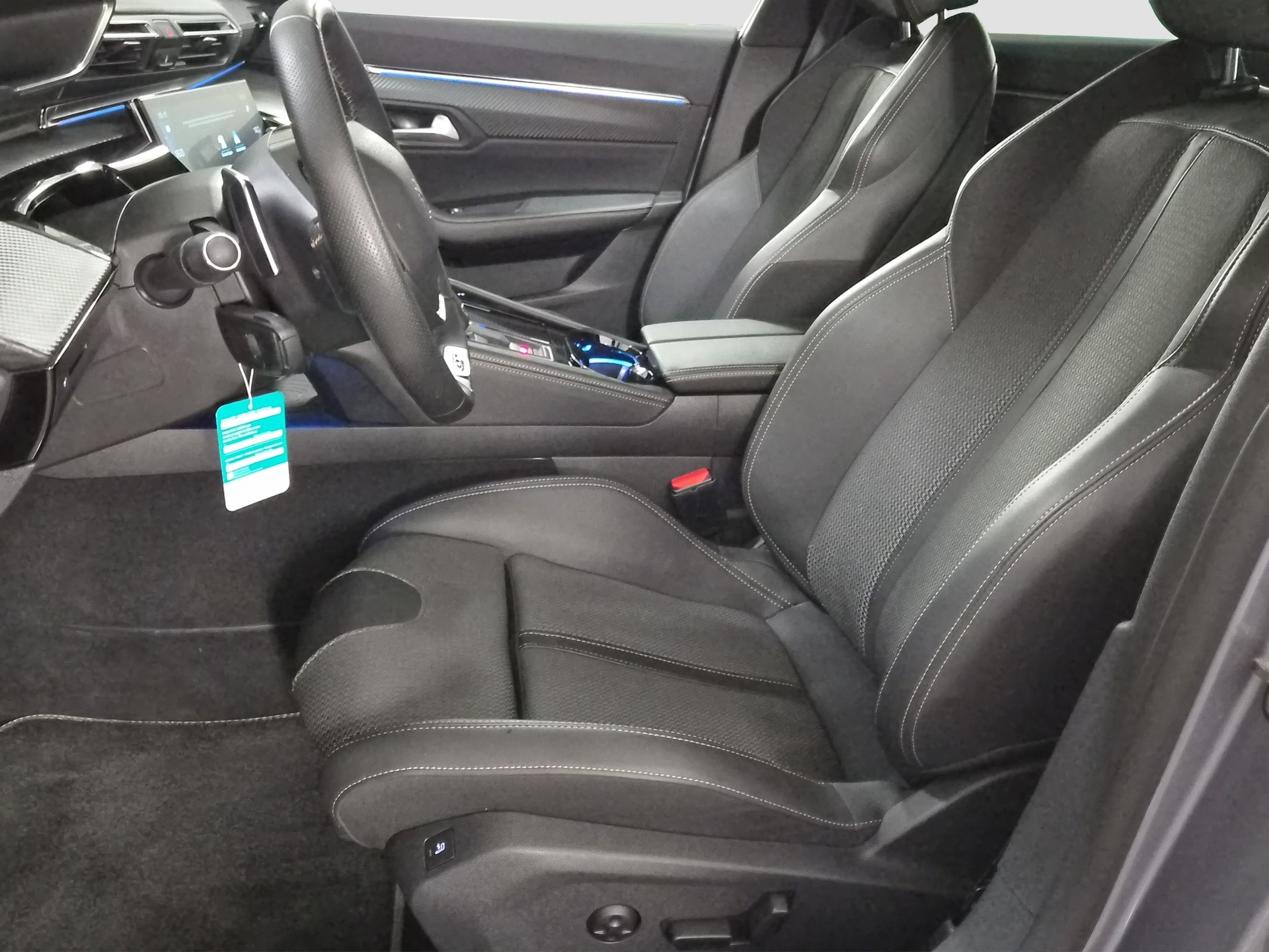 PEUGEOT 508 SW 1.5 Blue HDi GT EAT8-image-8