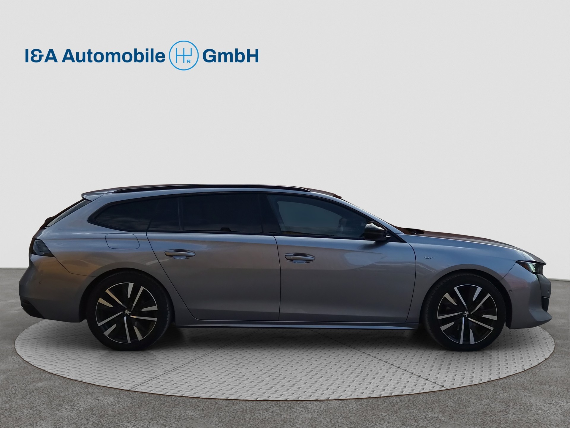PEUGEOT 508 SW 1.5 Blue HDi GT EAT8-image-3