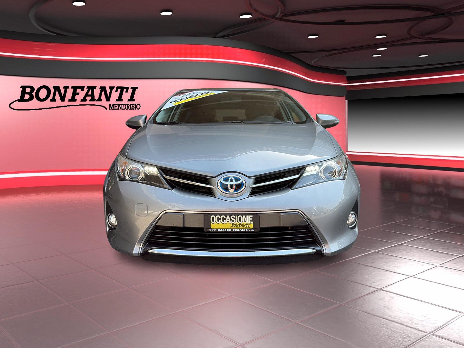 TOYOTA Auris 1.8 HSD Trend-image-1