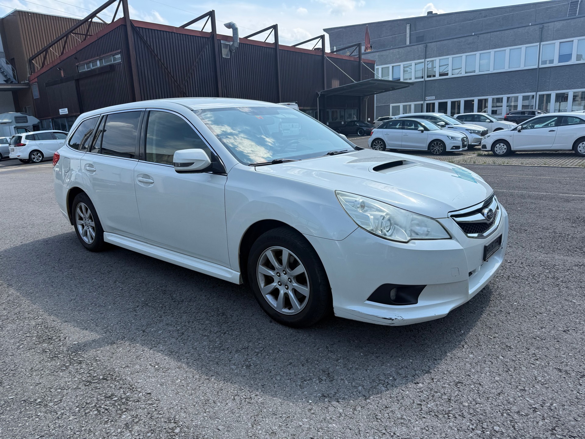 SUBARU Legacy 2.0D Swiss Special AWD-image-0