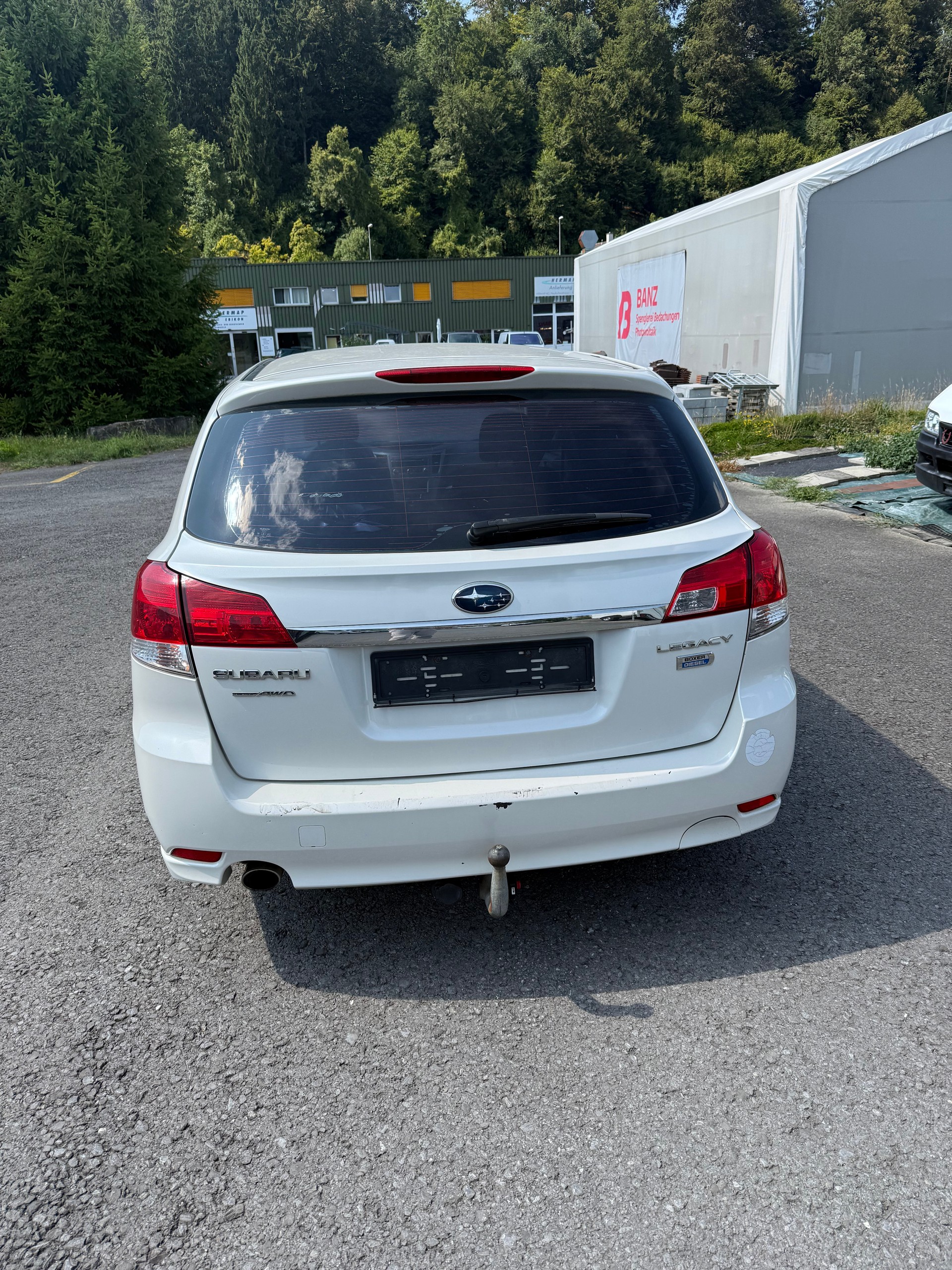 SUBARU Legacy 2.0D Swiss Special AWD-image-4
