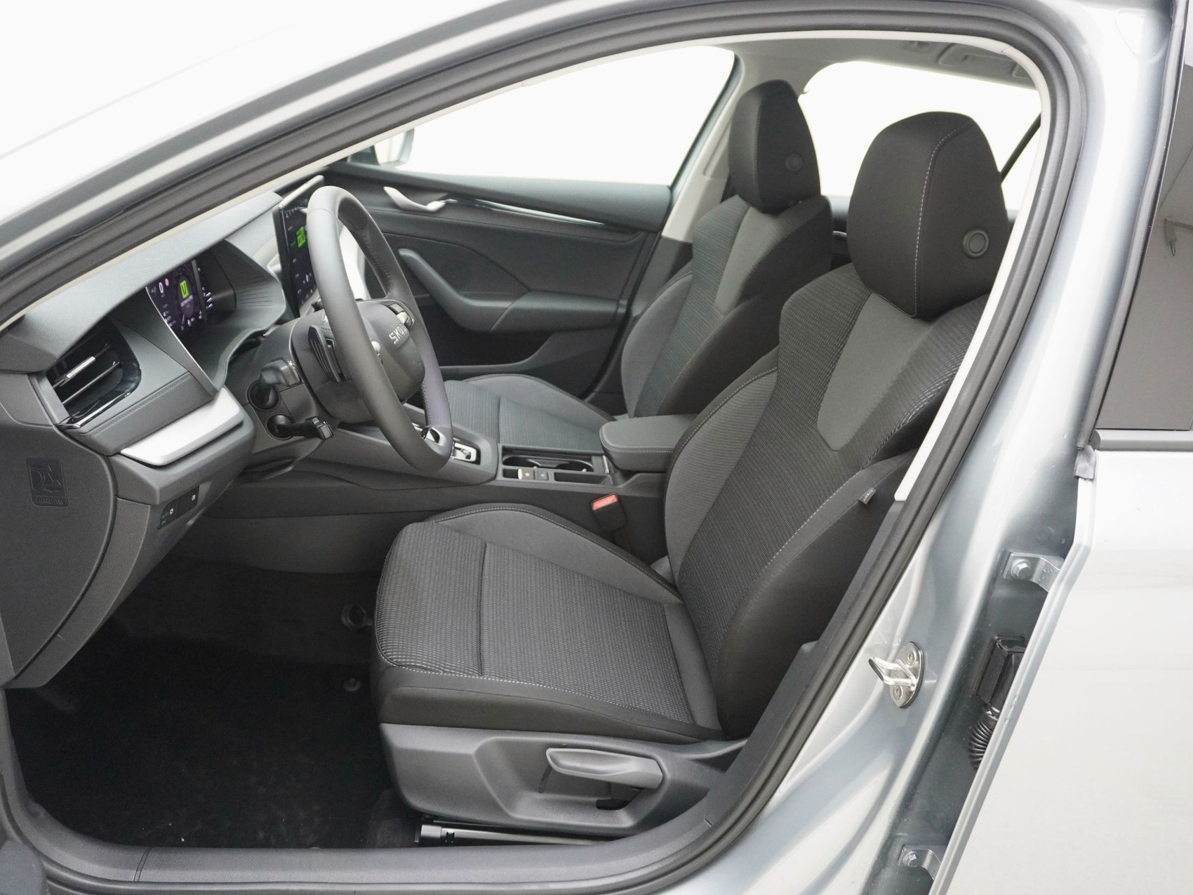SKODA Octavia 1.5 TSI mHEV Selection-Loft DSG-image-5