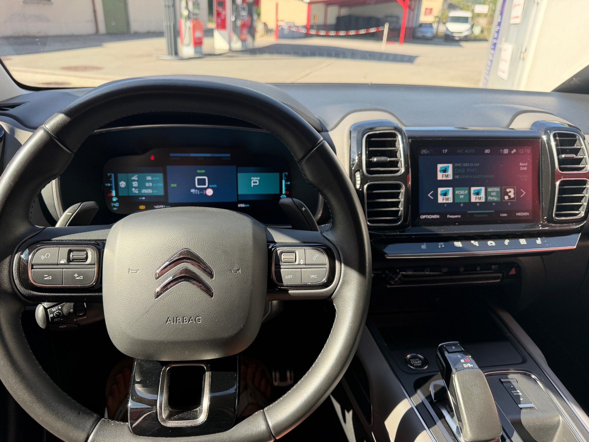 CITROEN C5 Aircross 1.6 PHEV Shine-image-12