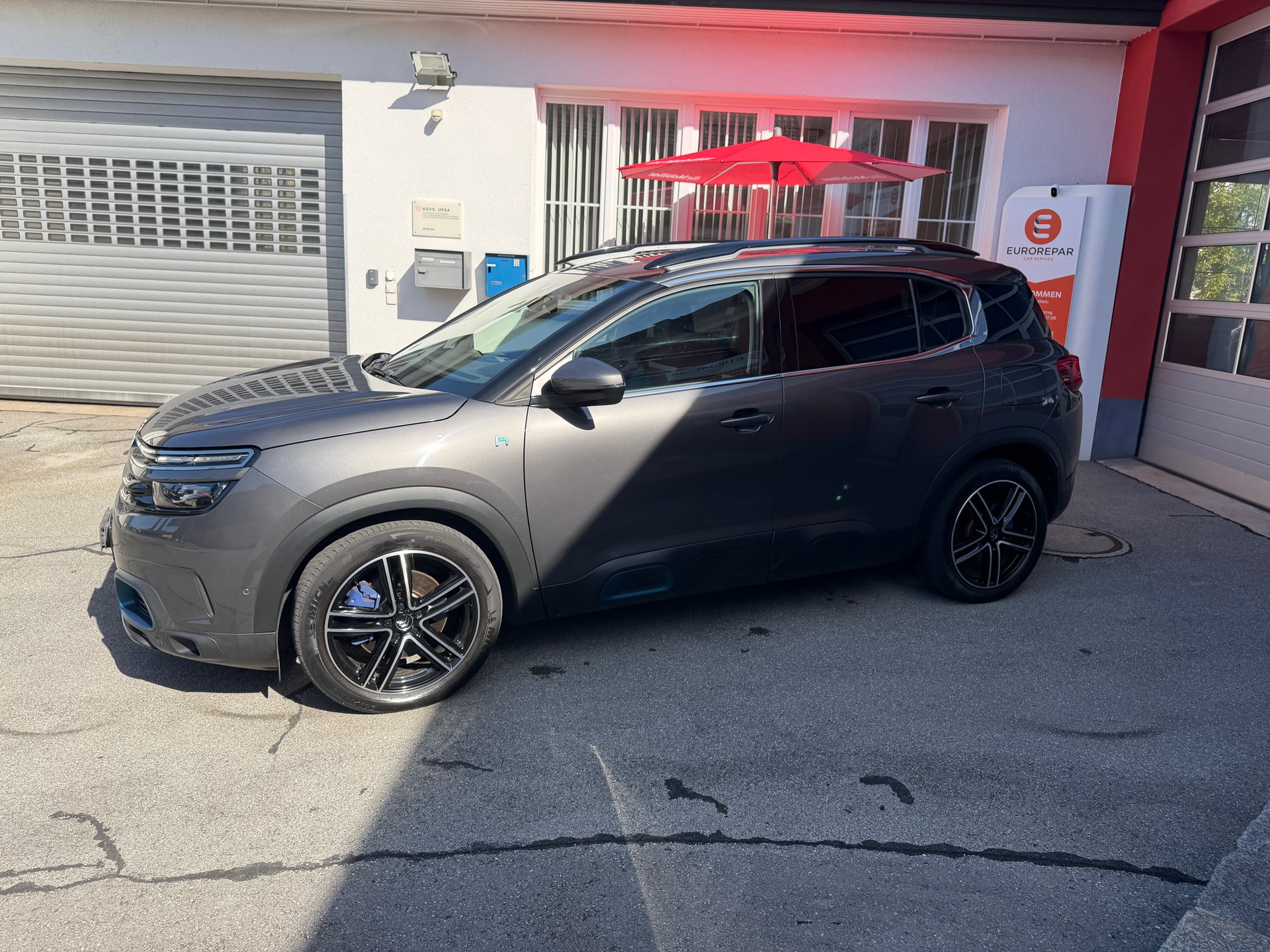 CITROEN C5 Aircross 1.6 PHEV Shine-image-4
