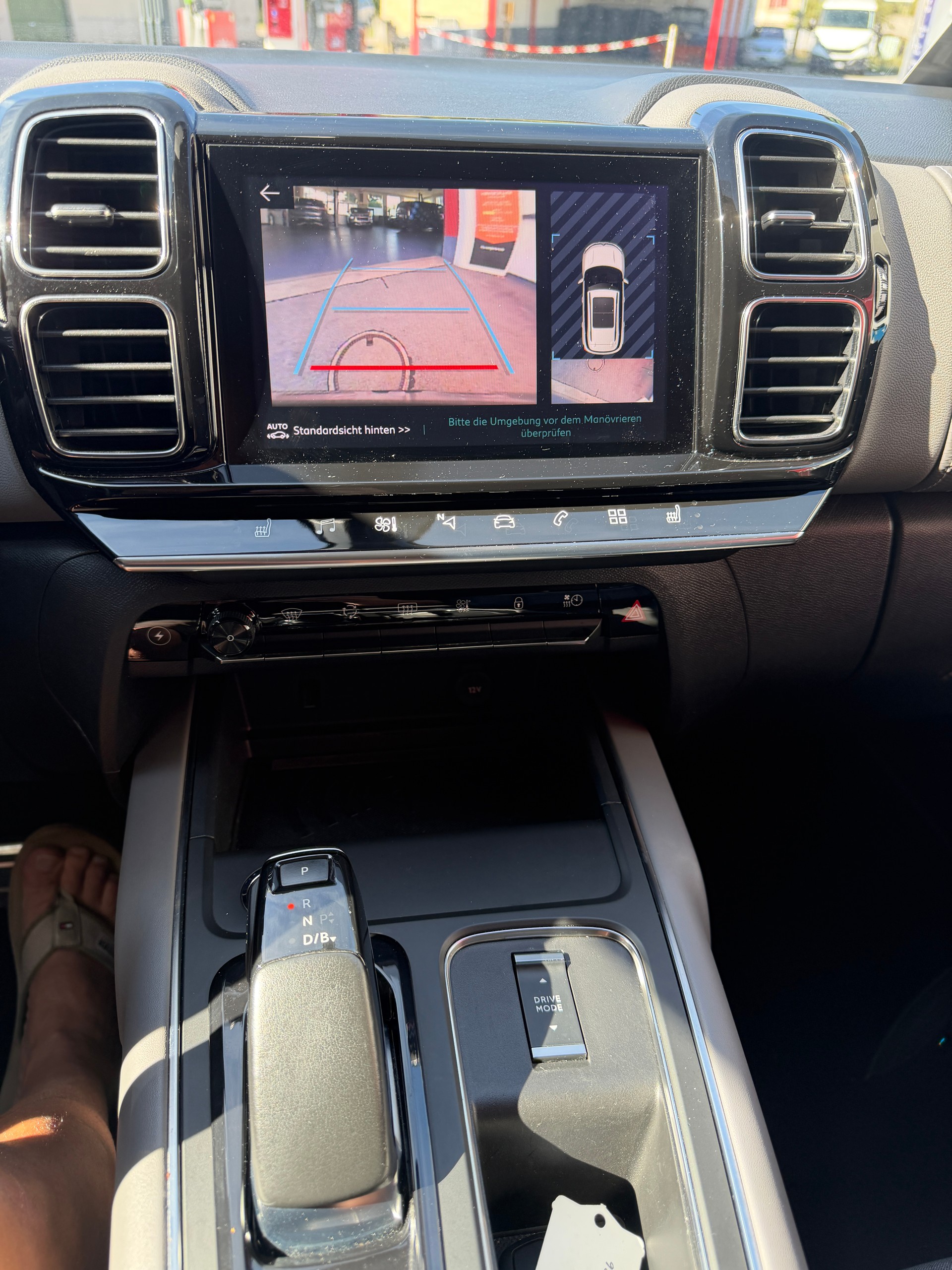 CITROEN C5 Aircross 1.6 PHEV Shine-image-13