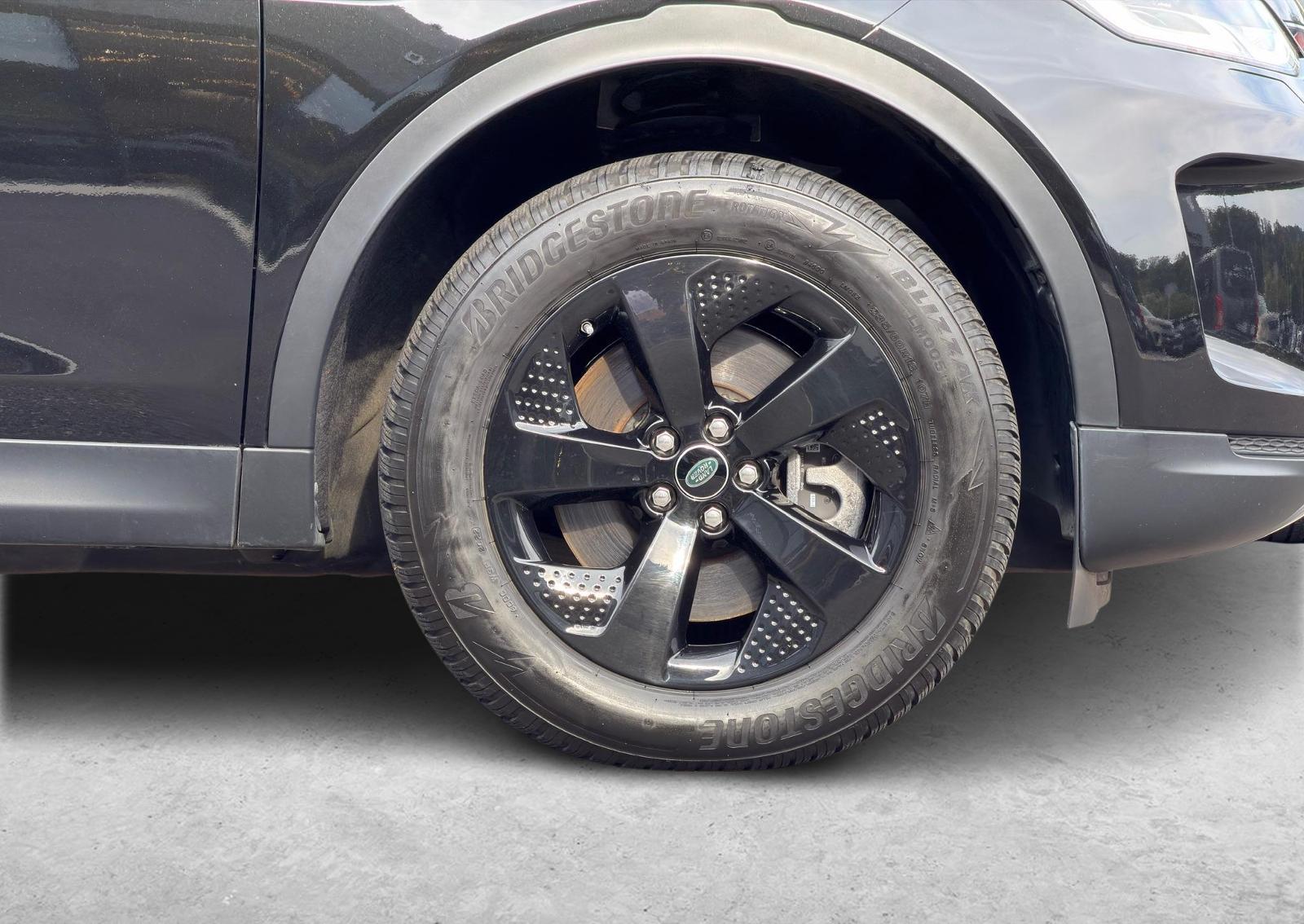 LAND ROVER Discovery Sport 2.0 SD4 200 SE-image-16