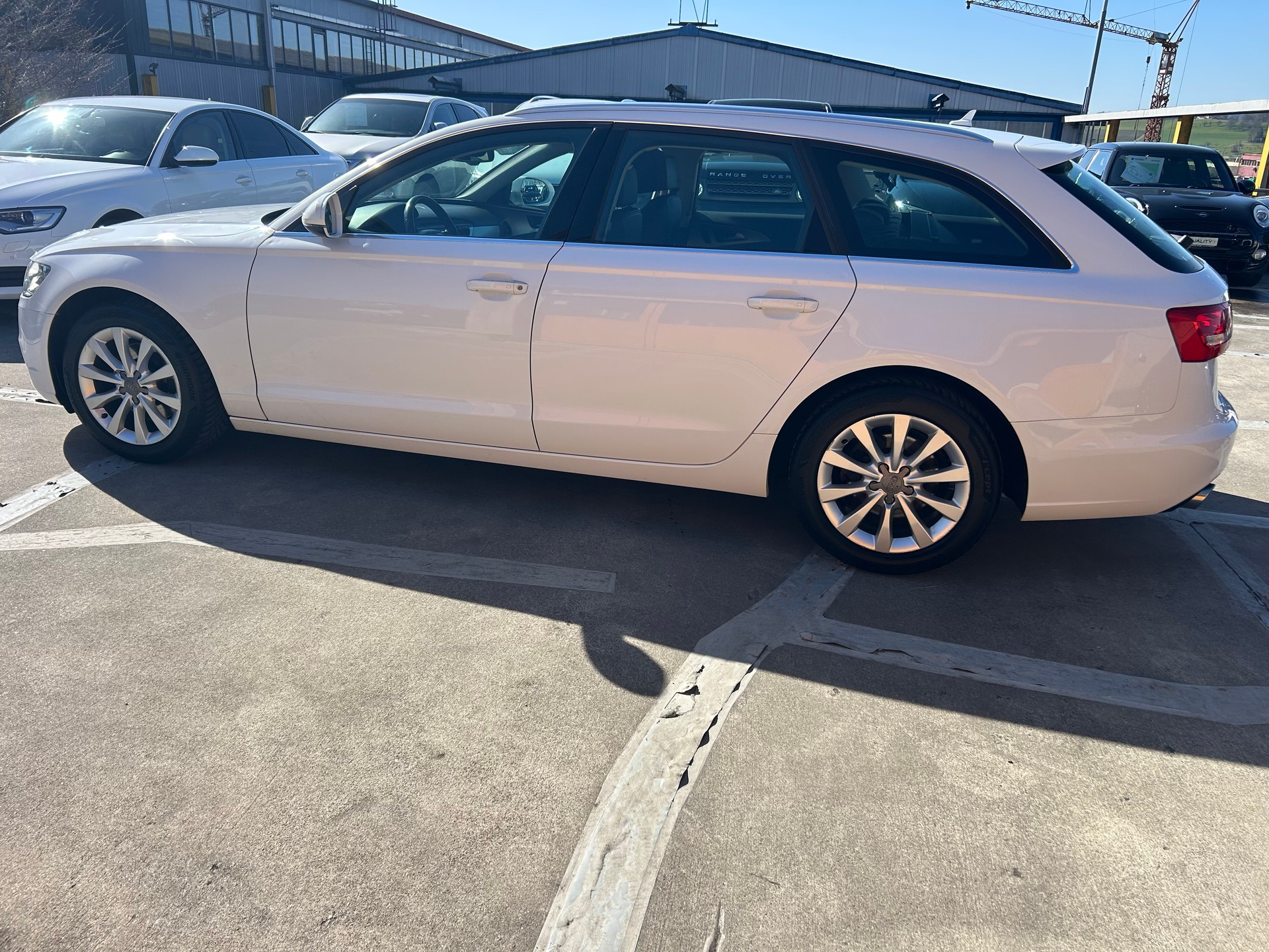 AUDI A6 Avant 3.0 TDI V6 quattro S-tronic-image-1