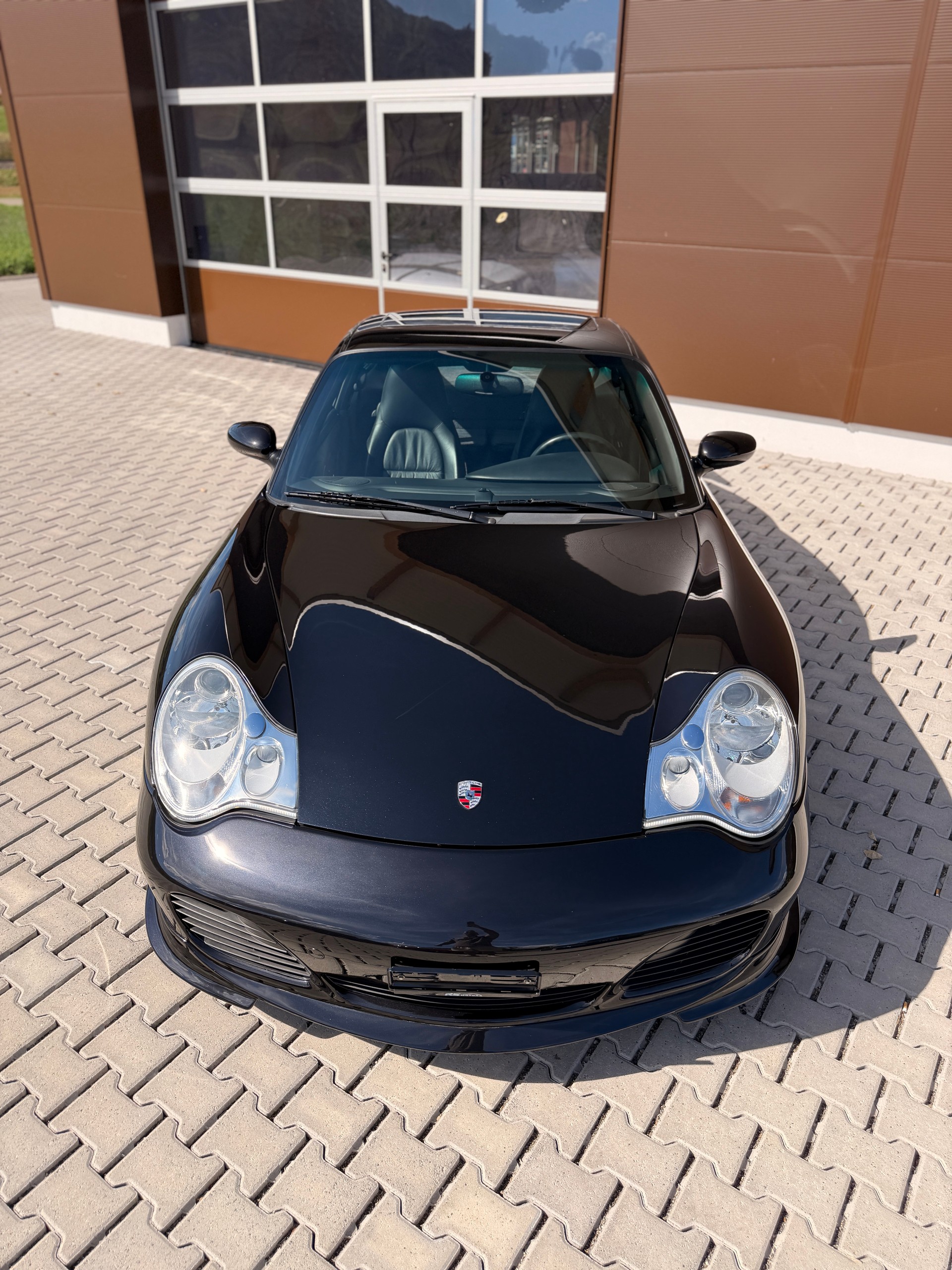 PORSCHE 911 Turbo-image-7