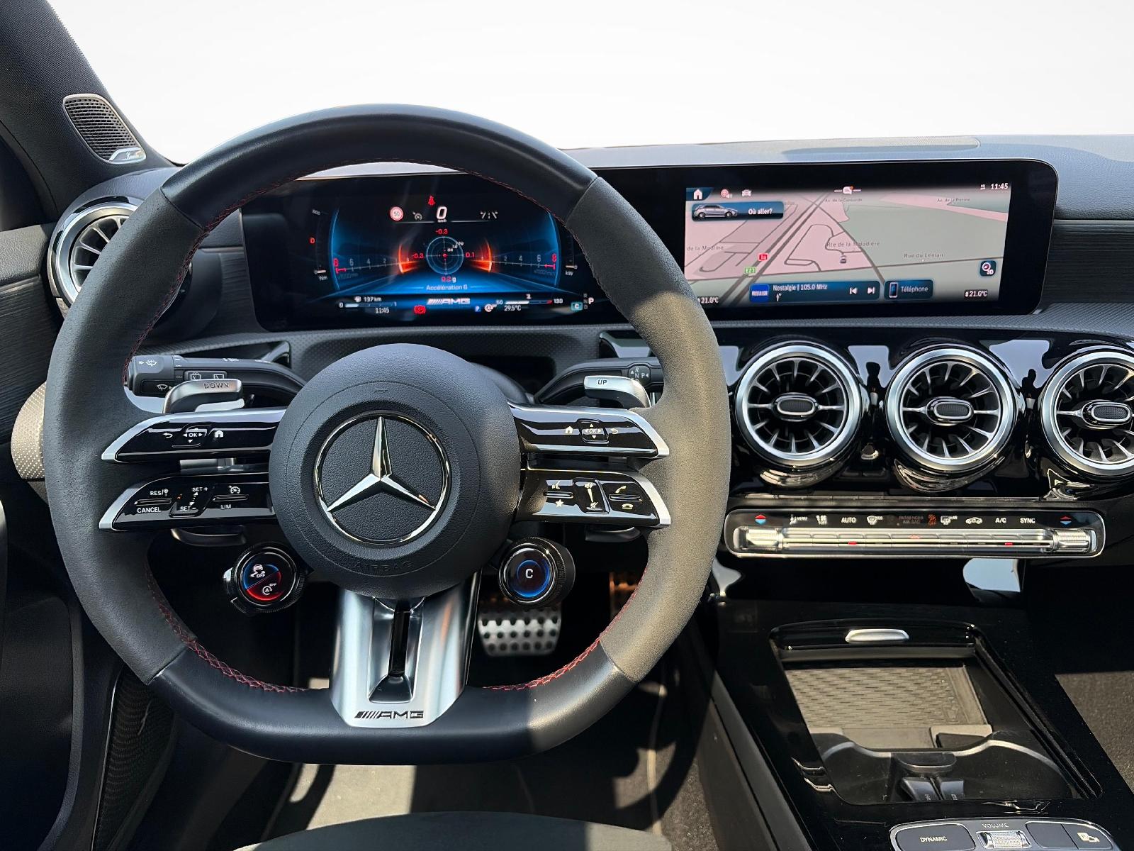 MERCEDES-BENZ A 45 S AMG 4matic+-image-12
