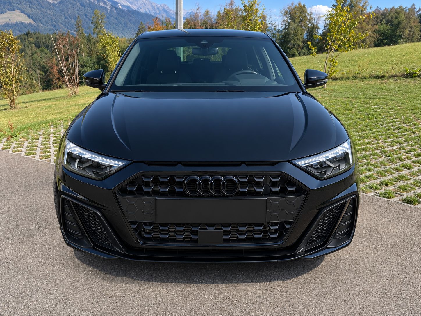 AUDI 2.0 40 TFSI S Line S-Tronic-image-2