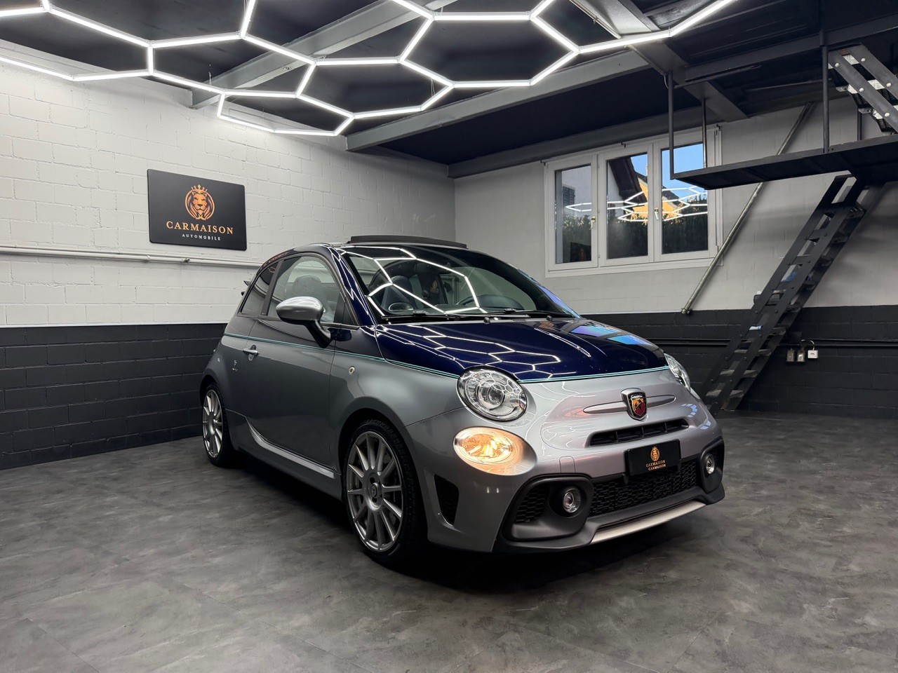 FIAT 695C 1.4 16V Turbo Abarth Rivale Dualogic | Akrapovic Auspuff | Cabrio | CH-Auto | Beats Soundsystem | Special Edition Nr. 2569-image-0