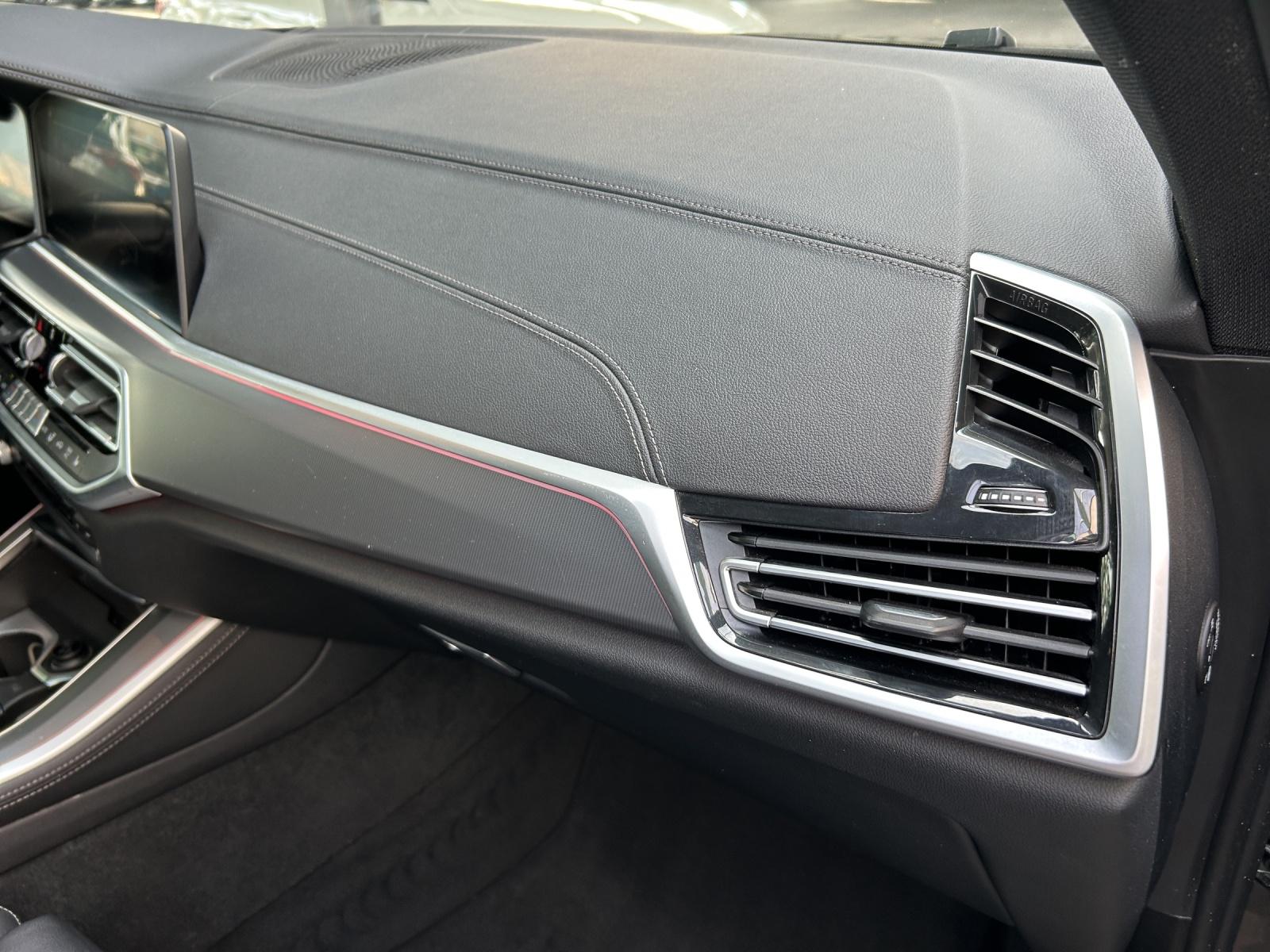 BMW X5 45e xDrive SAG-image-16