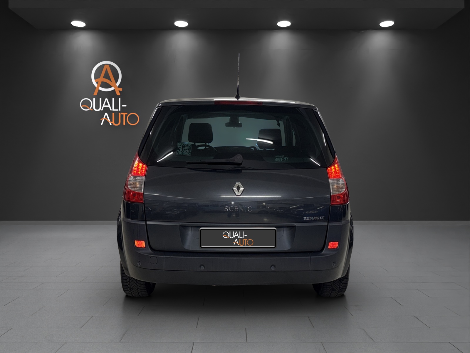 RENAULT Scénic 1.9 dCi Fairway Automatic-image-4