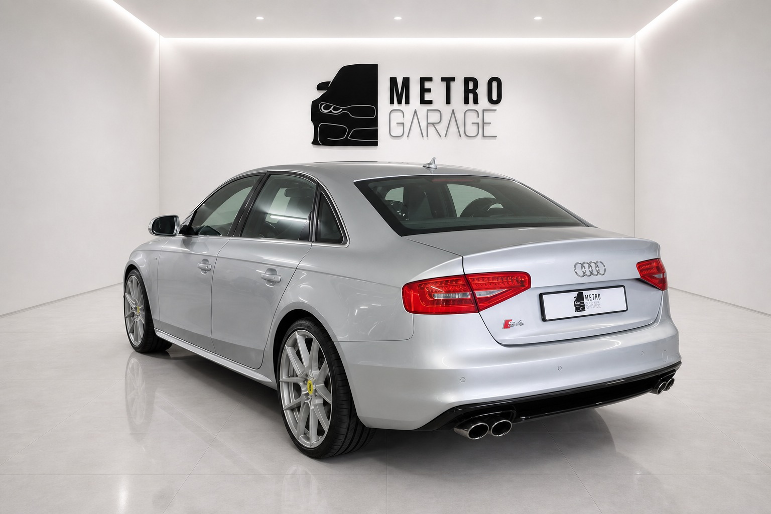 AUDI S4 Limousine 3.0 TFSI quattro S-tronic-image-2