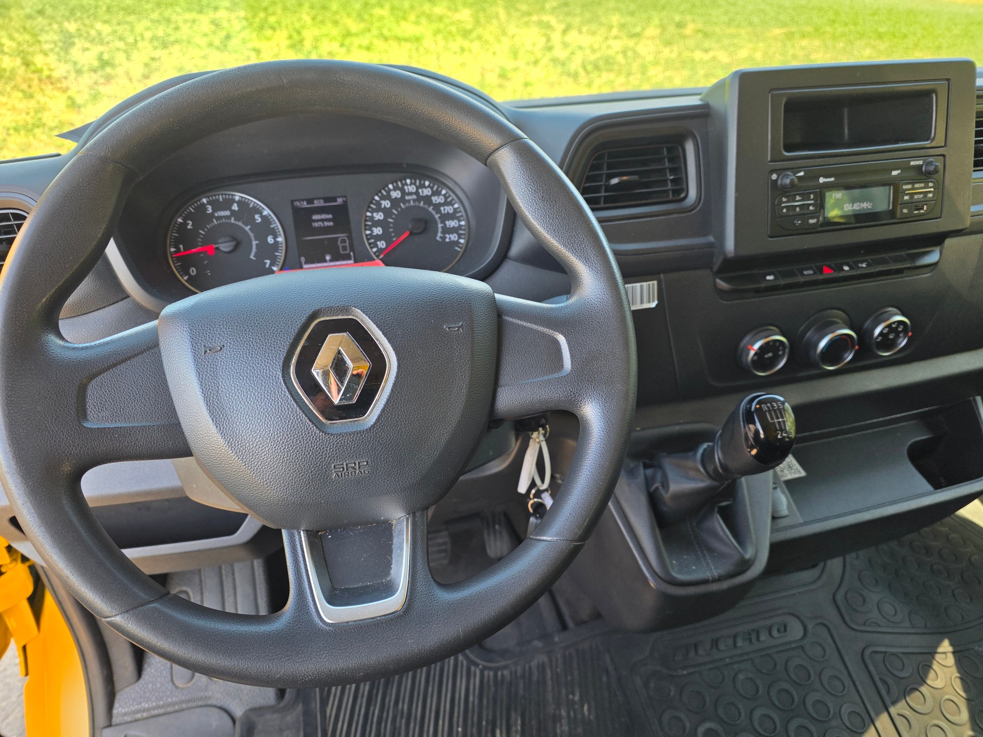 RENAULT Master T35 2.3dCi 135 L3H2-image-10
