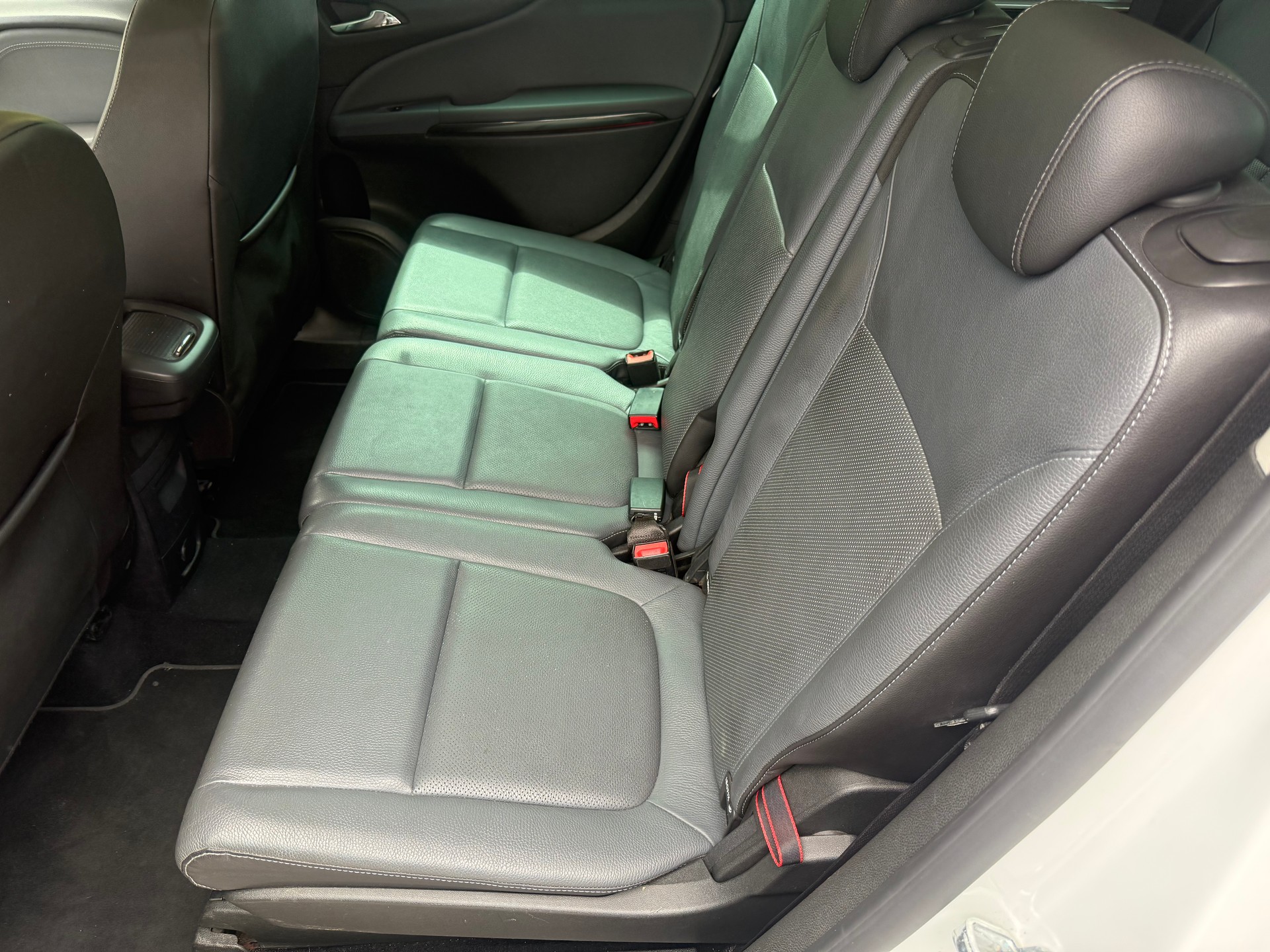 OPEL Zafira Tourer 1.4i 16V Cosmo-image-4