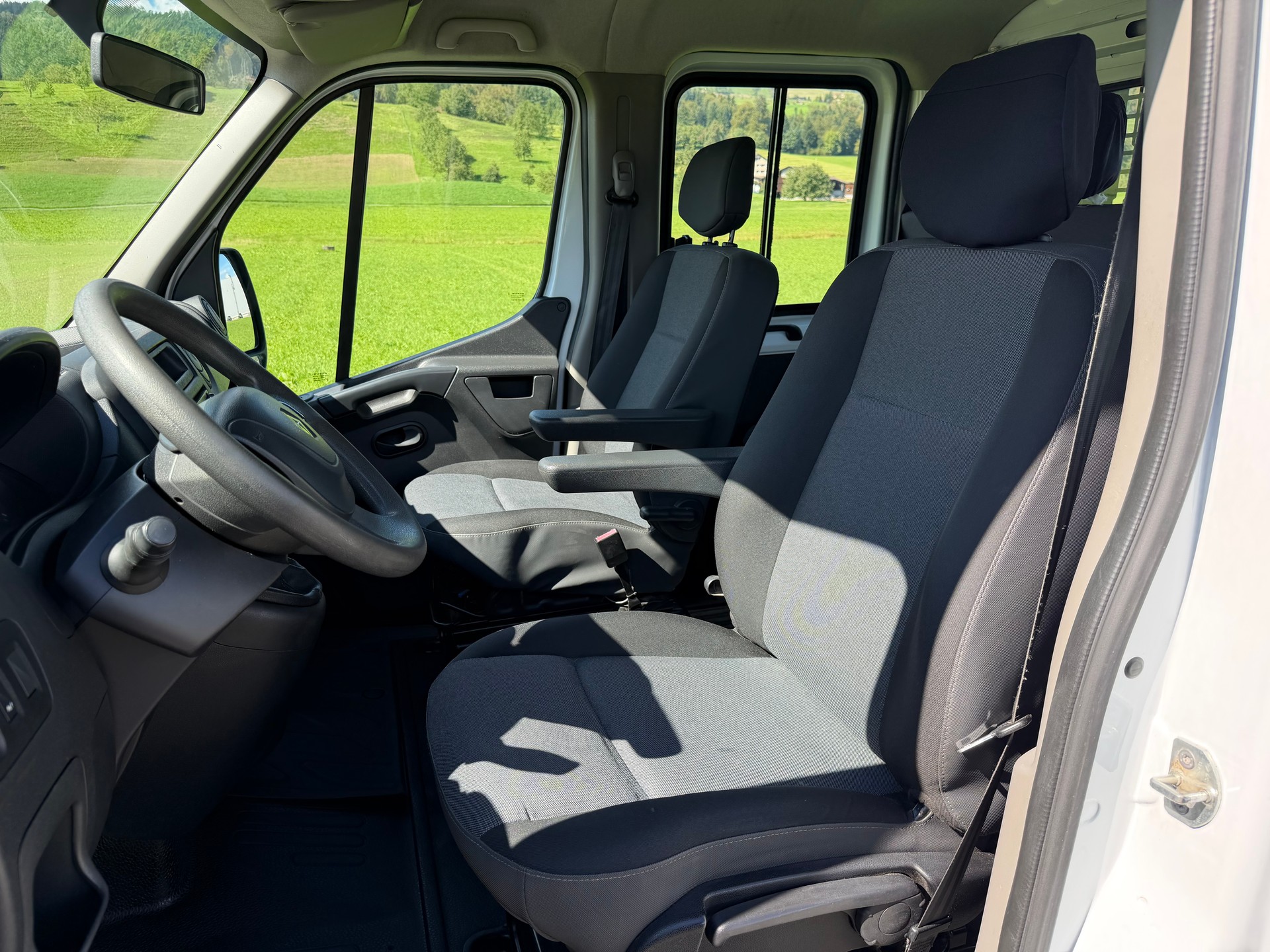 RENAULT Master T35 ENERGY 2.3dCi 145 L3-image-8