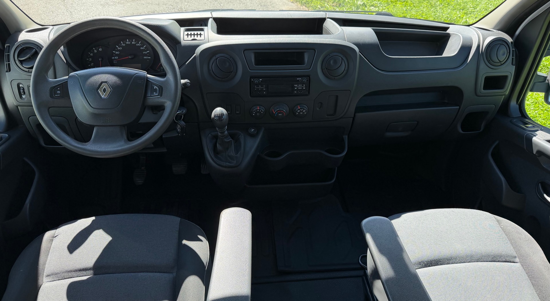 RENAULT Master T35 ENERGY 2.3dCi 145 L3-image-11