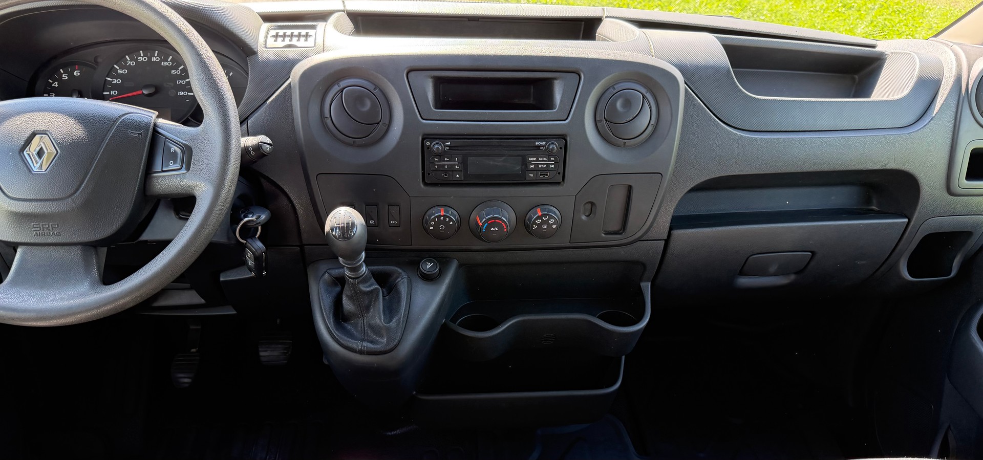 RENAULT Master T35 ENERGY 2.3dCi 145 L3-image-13