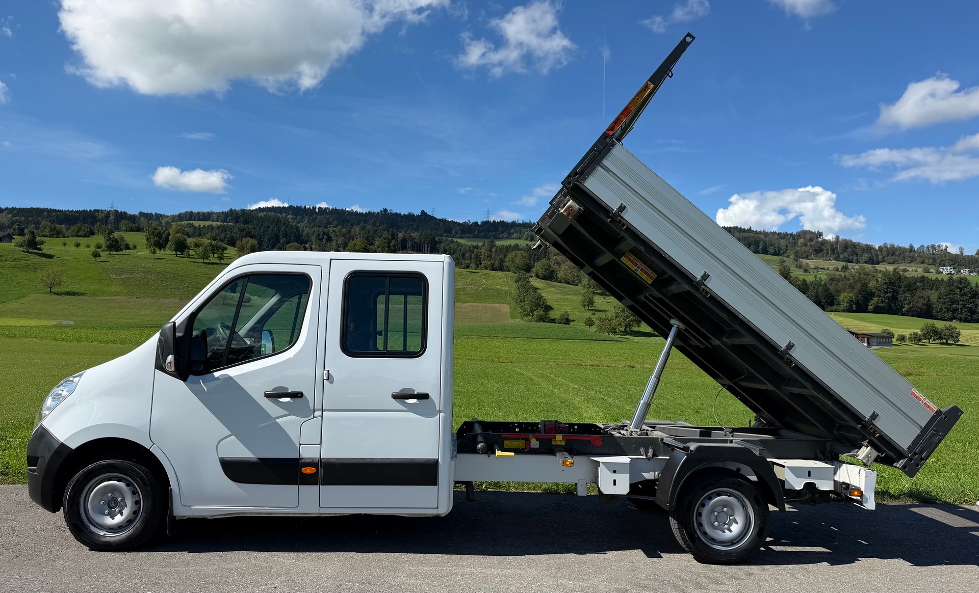 RENAULT Master T35 ENERGY 2.3dCi 145 L3-image-2