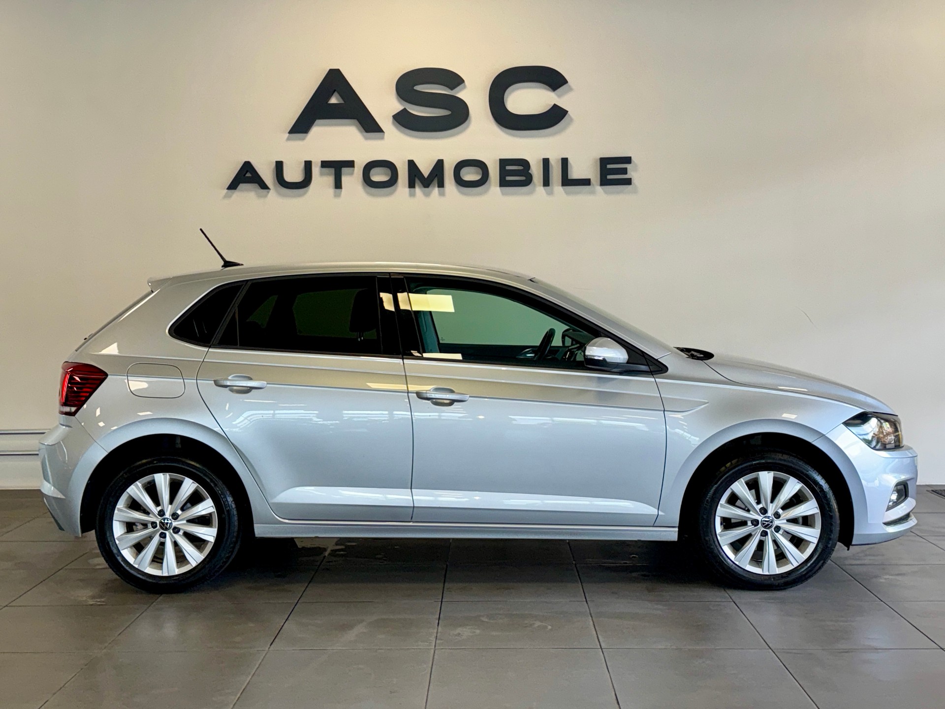 VW Polo 1.0 TSI BMT Highline DSG 110PS-image-1