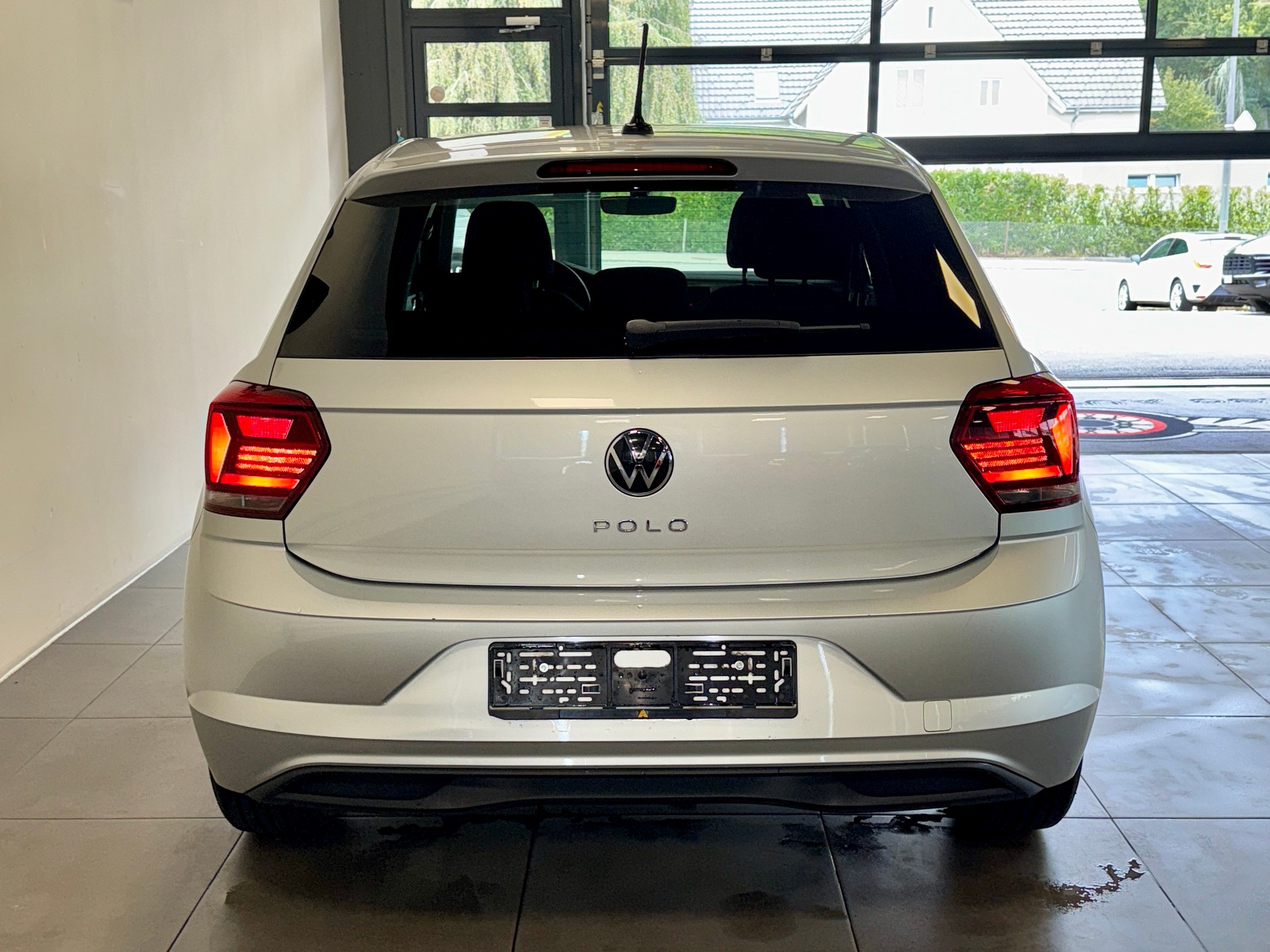 VW Polo 1.0 TSI BMT Highline DSG 110PS-image-3