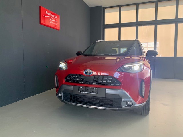 TOYOTA Yaris Cross 1.5 VVT-i HSD Adventure AWD-i-image-2