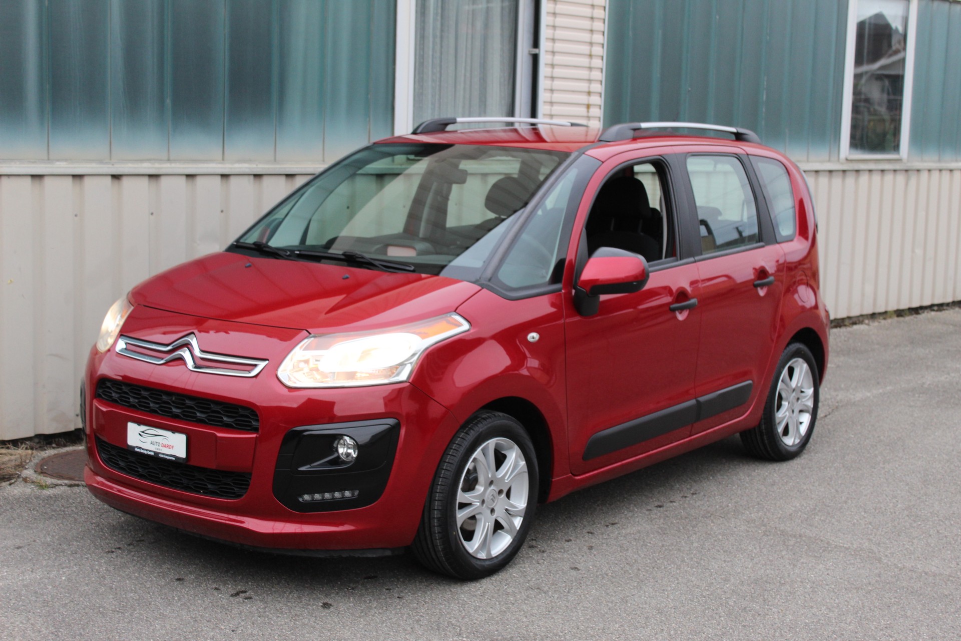 CITROEN C3 Picasso 1.4i 16V Attraction-image-6