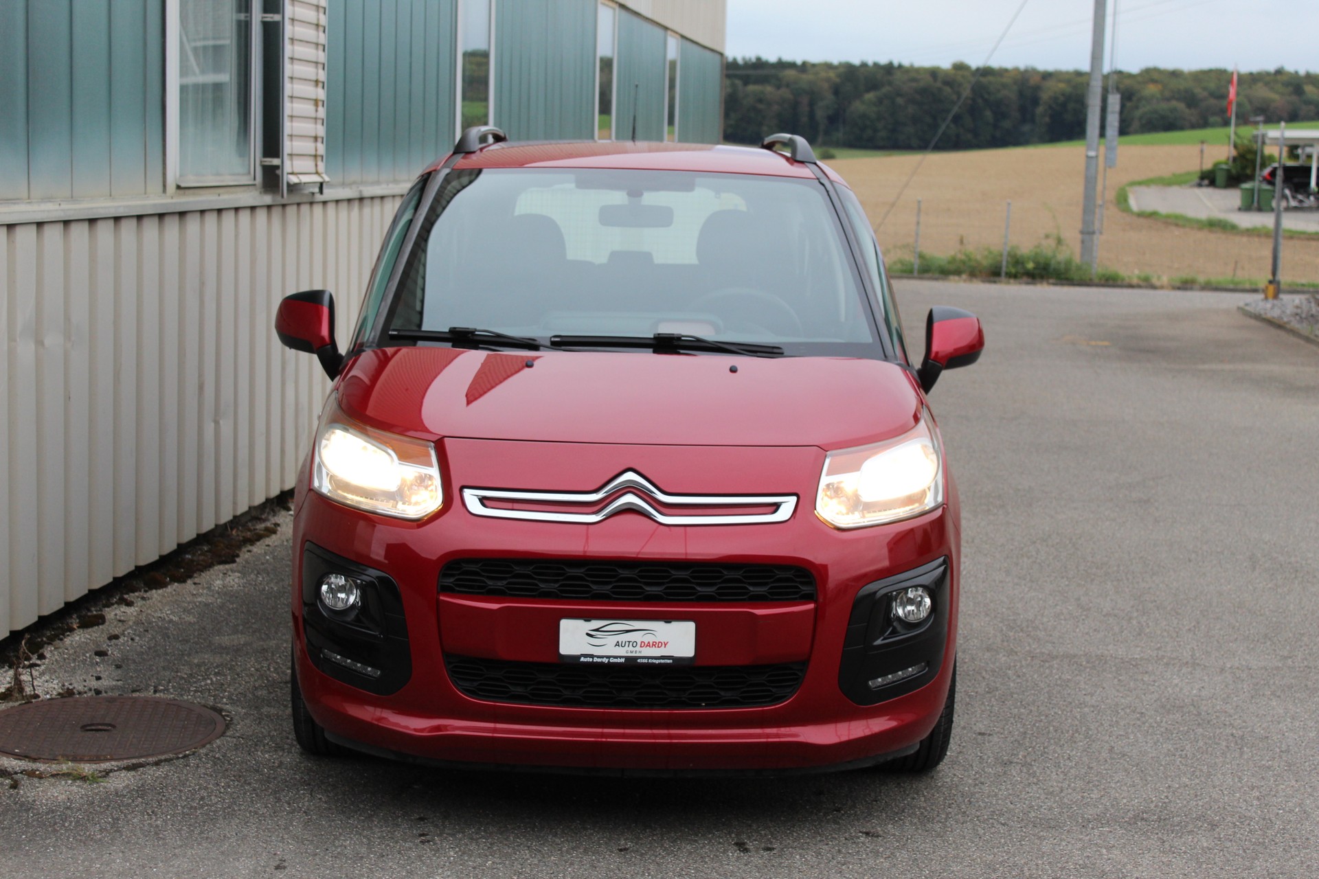 CITROEN C3 Picasso 1.4i 16V Attraction-image-7